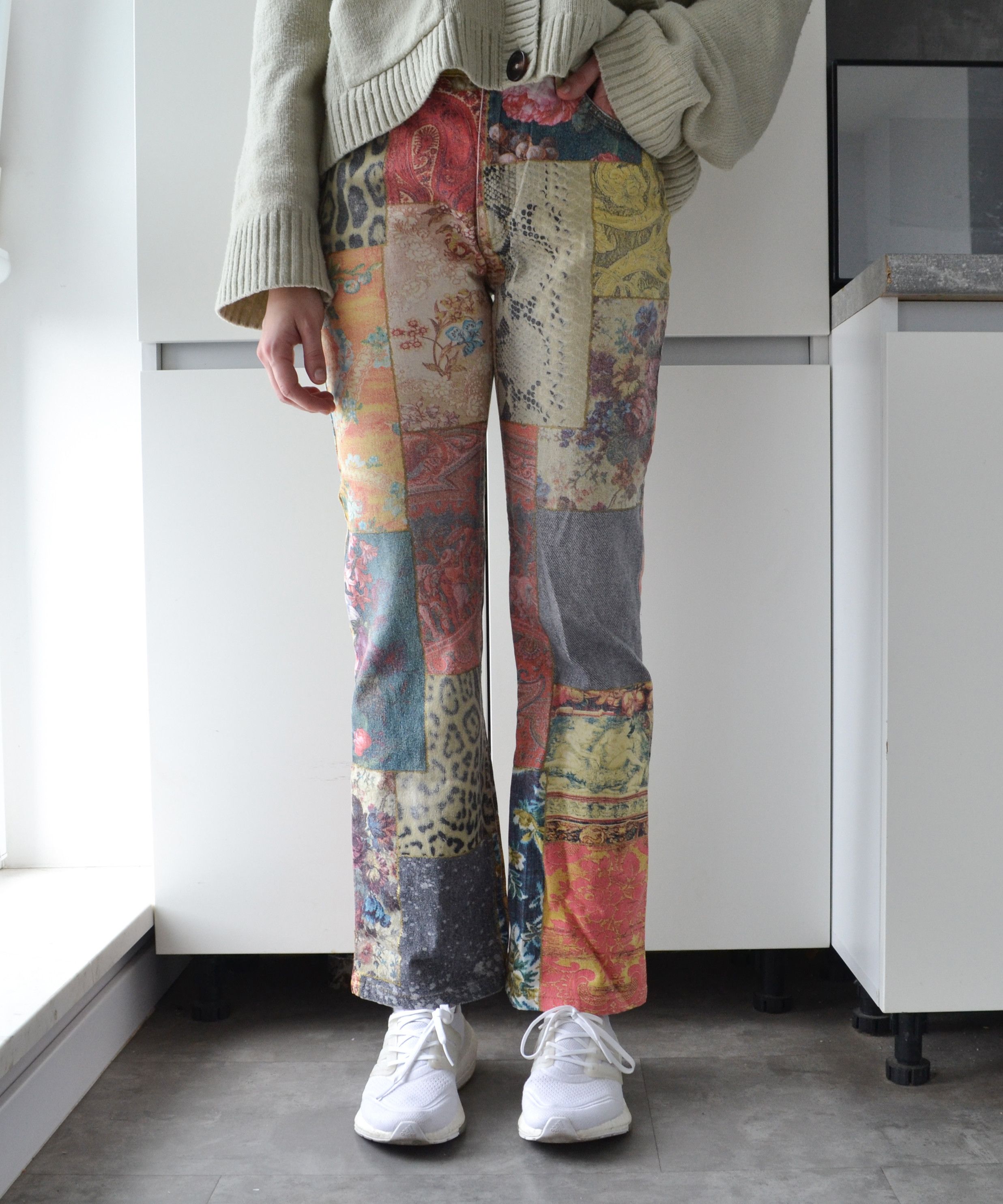 image of Roberto Cavalli Jeans Pants Patchwork Printed Vintage, Women's (Size 27)