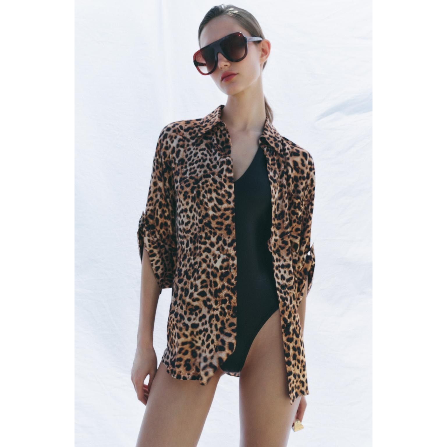 Zara Zara Animal Print Oversized Button-Down Shirt Size S / US 4 / IT 40 - 1 Thumbnail