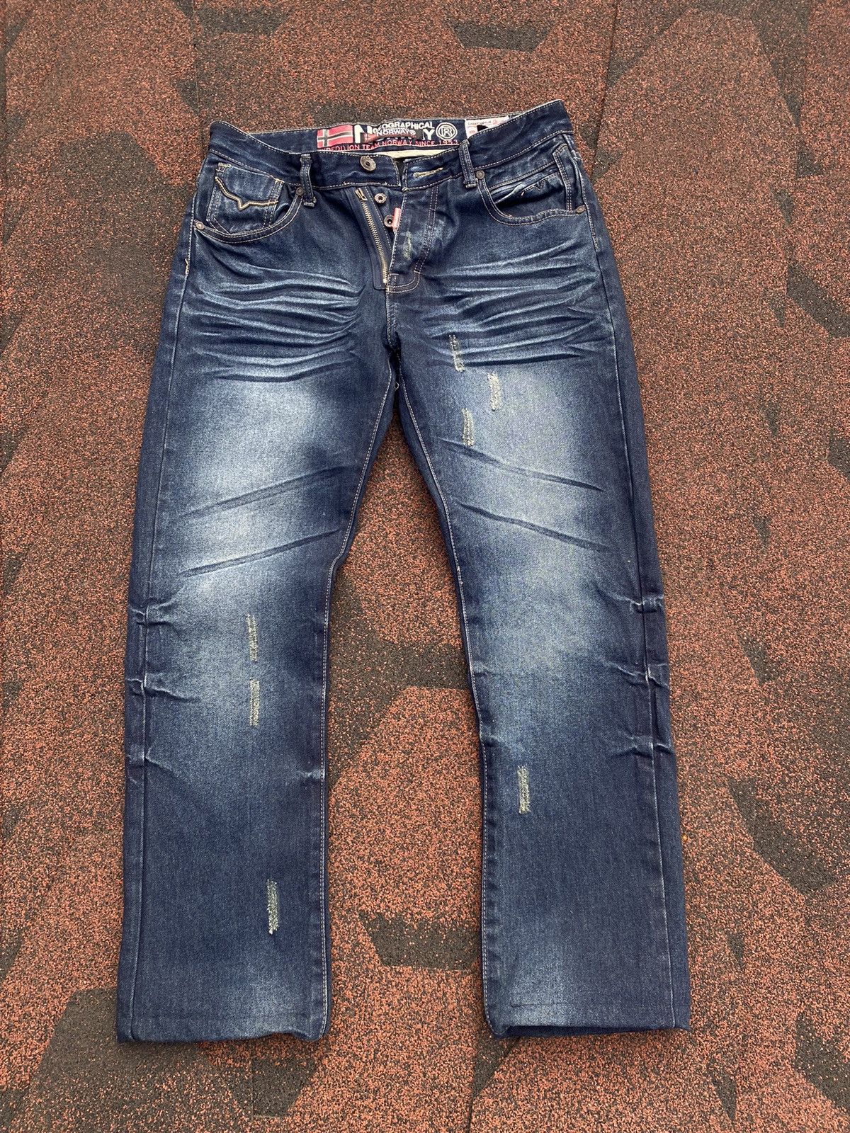 Japanese Brand Vintage Geographical Norway Labirinthe Jeans Blue Mens Size US 33 - 1 Thumbnail