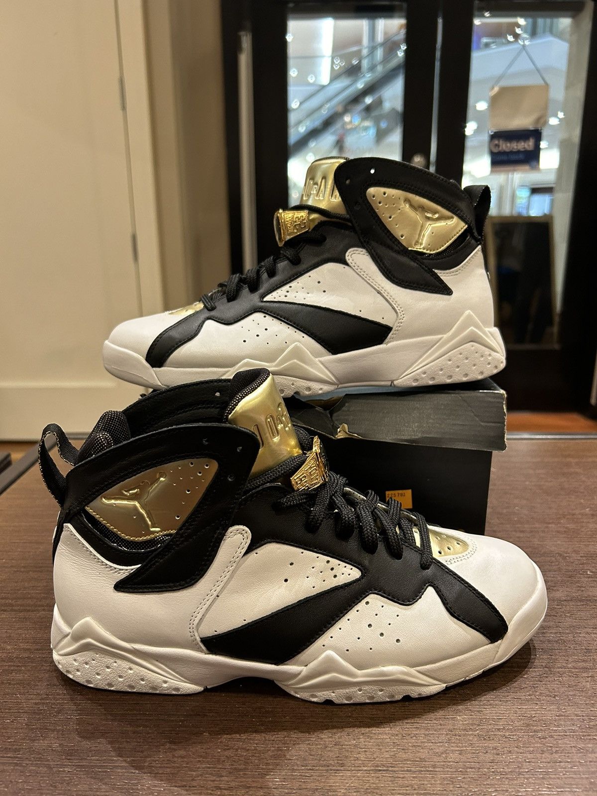 Jordan 'Championship Pack Champagne'