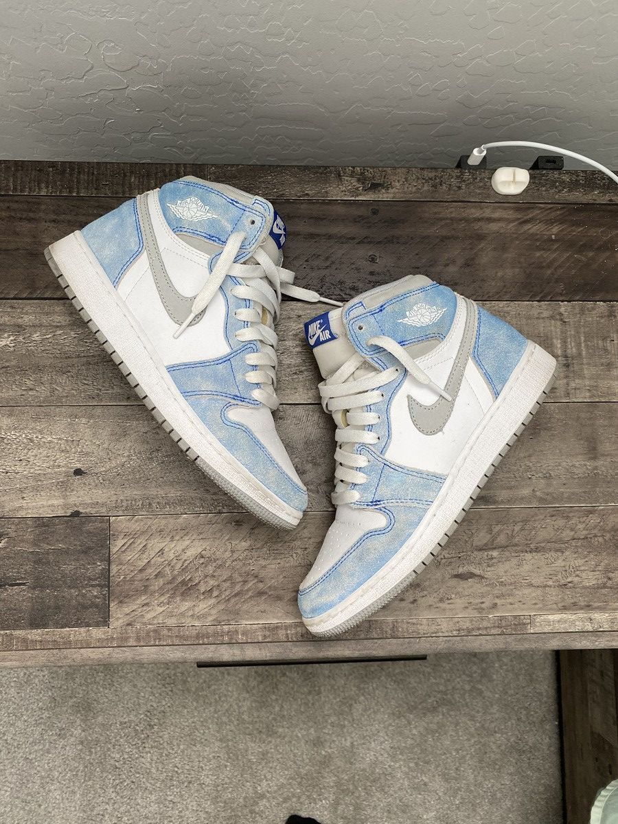 Jordan Brand Jordan 1 Hyper Royal Size US 6.5 / EU 39-40 - 1 Thumbnail