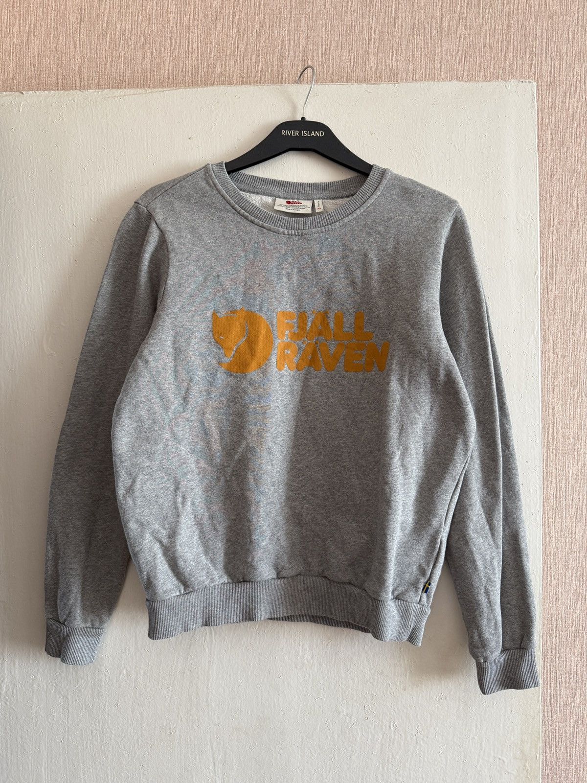 Fjallraven Vintage Fjallraven Classic Logo Sweatshirt Grey Womens Size XS / US 0-2 / IT 36-38 - 2 Thumbnail