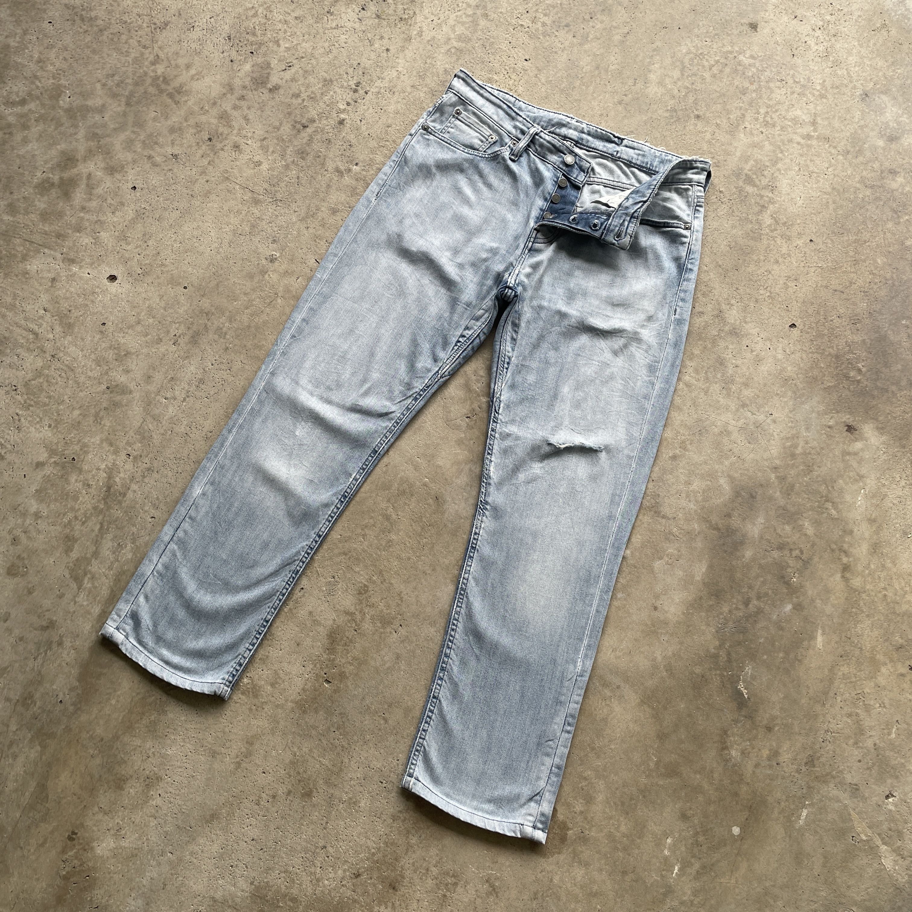 Levi's VINTAGE LEVI’S DISTRESSED JEANS STRAIGHT FADED DENIM PANTS Size US 33 - 1 Thumbnail