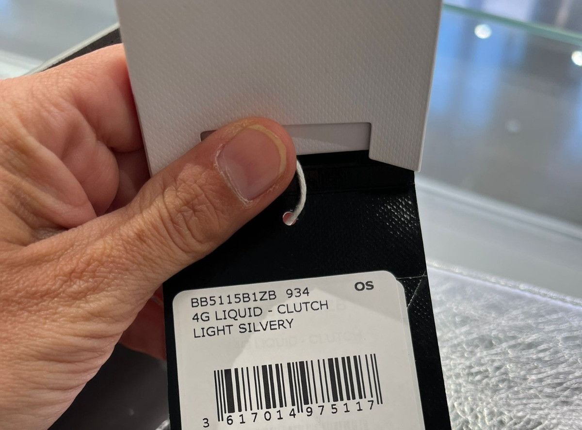Givenchy oc11z0725 Size: OS / 4G Liquid Clutch in Light Silver Size ONE SIZE - 6 Thumbnail