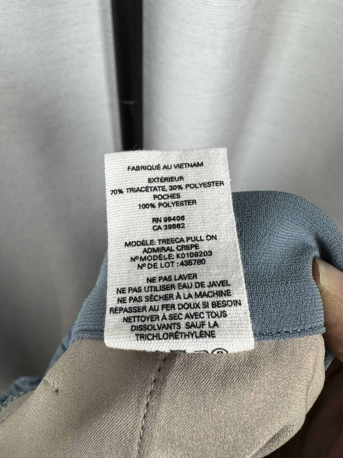 Theory BNWT Theory Treeca Pull-On Pant Admiral Crepe Bluestone Sz 2 Size 26" / US 2 / IT 38 - 16 Thumbnail