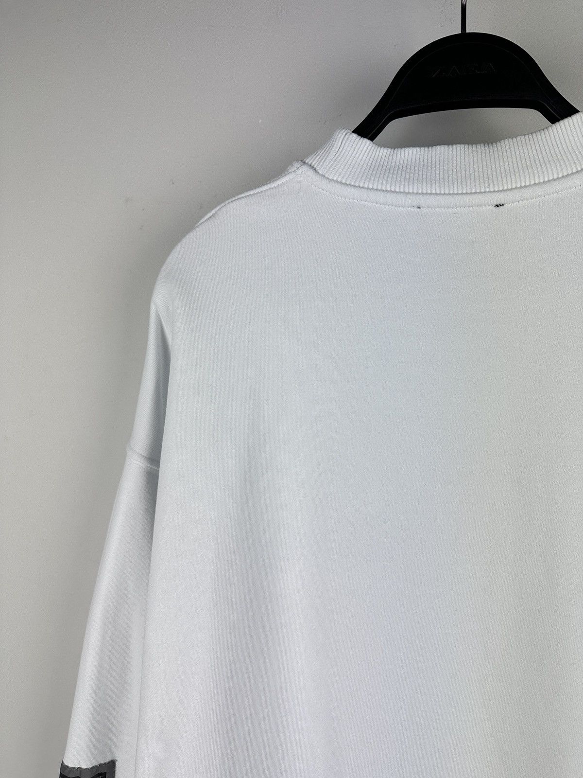 Versace × Versace Jeans Couture Versace Jeans Couture White Sweatshirt Reflective Logo Size US M / EU 48-50 / 2 - 16 Thumbnail
