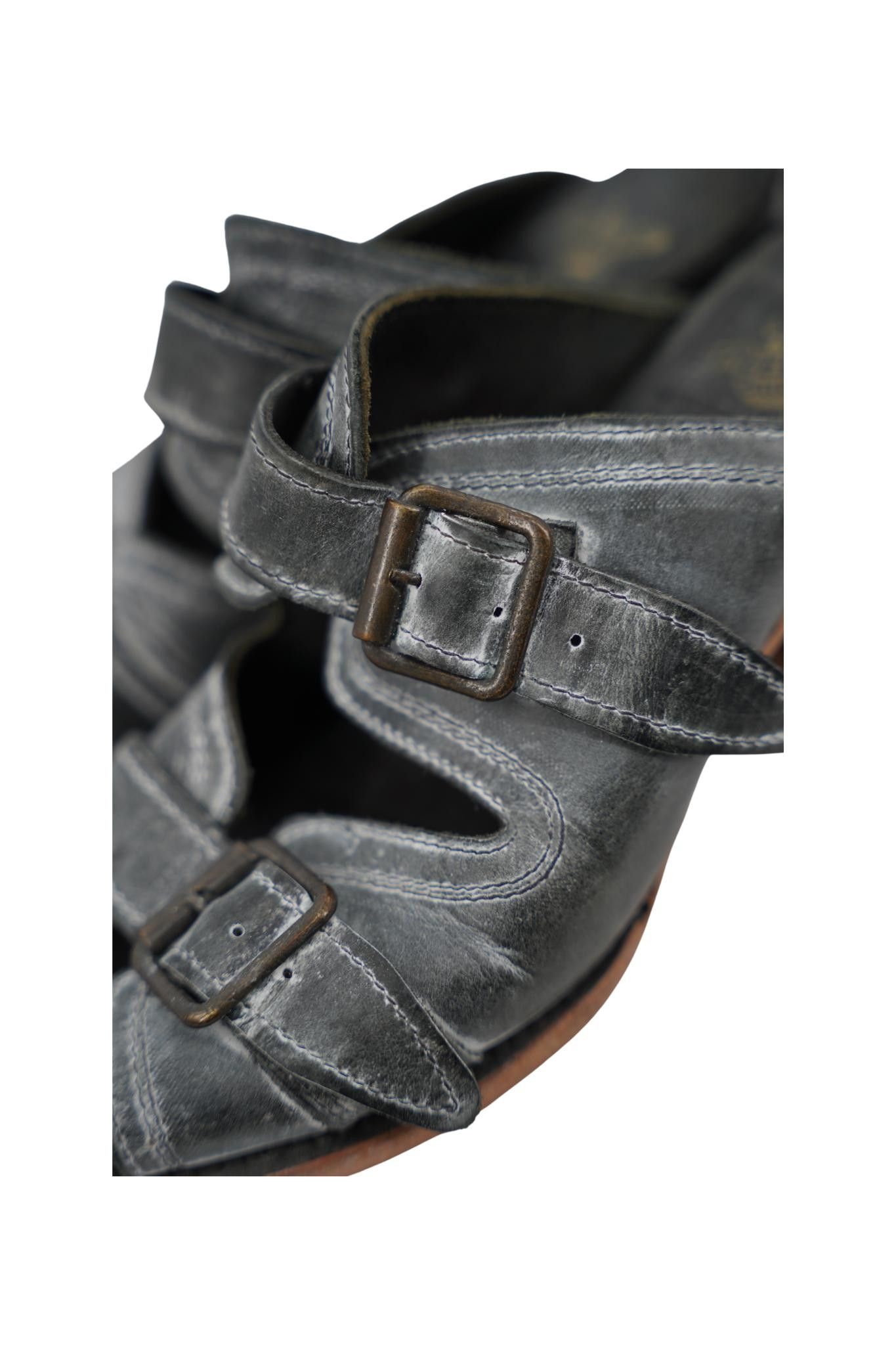 FREEBIRD Freedbird Aged Leather Buckle Heels Size 7 Size US 7 / IT 37 - 8 Thumbnail