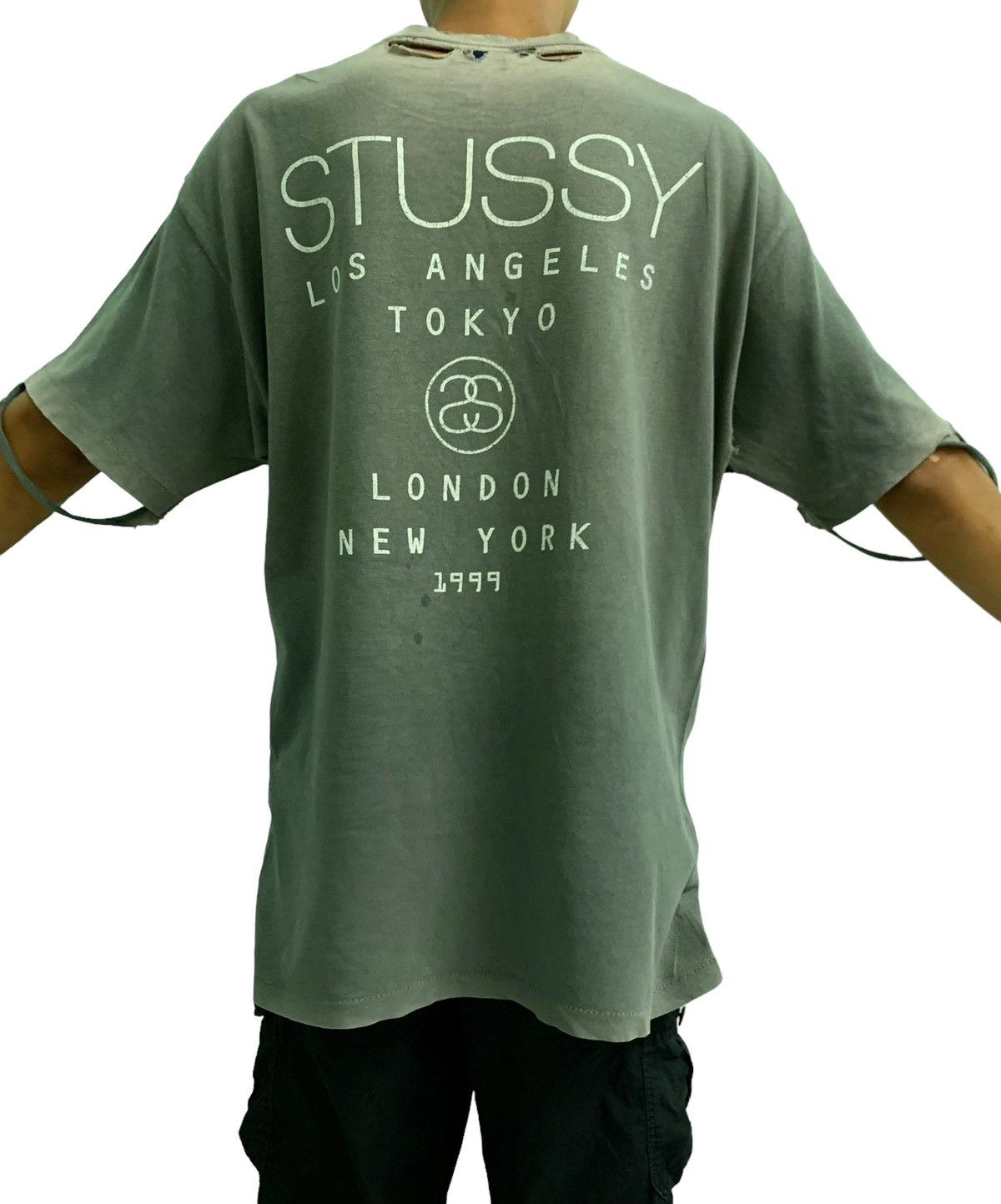Stussy Vtg 90s Trashed Thin Sunfade Stussy International LATLNY Size US L / EU 52-54 / 3 - 13 Thumbnail