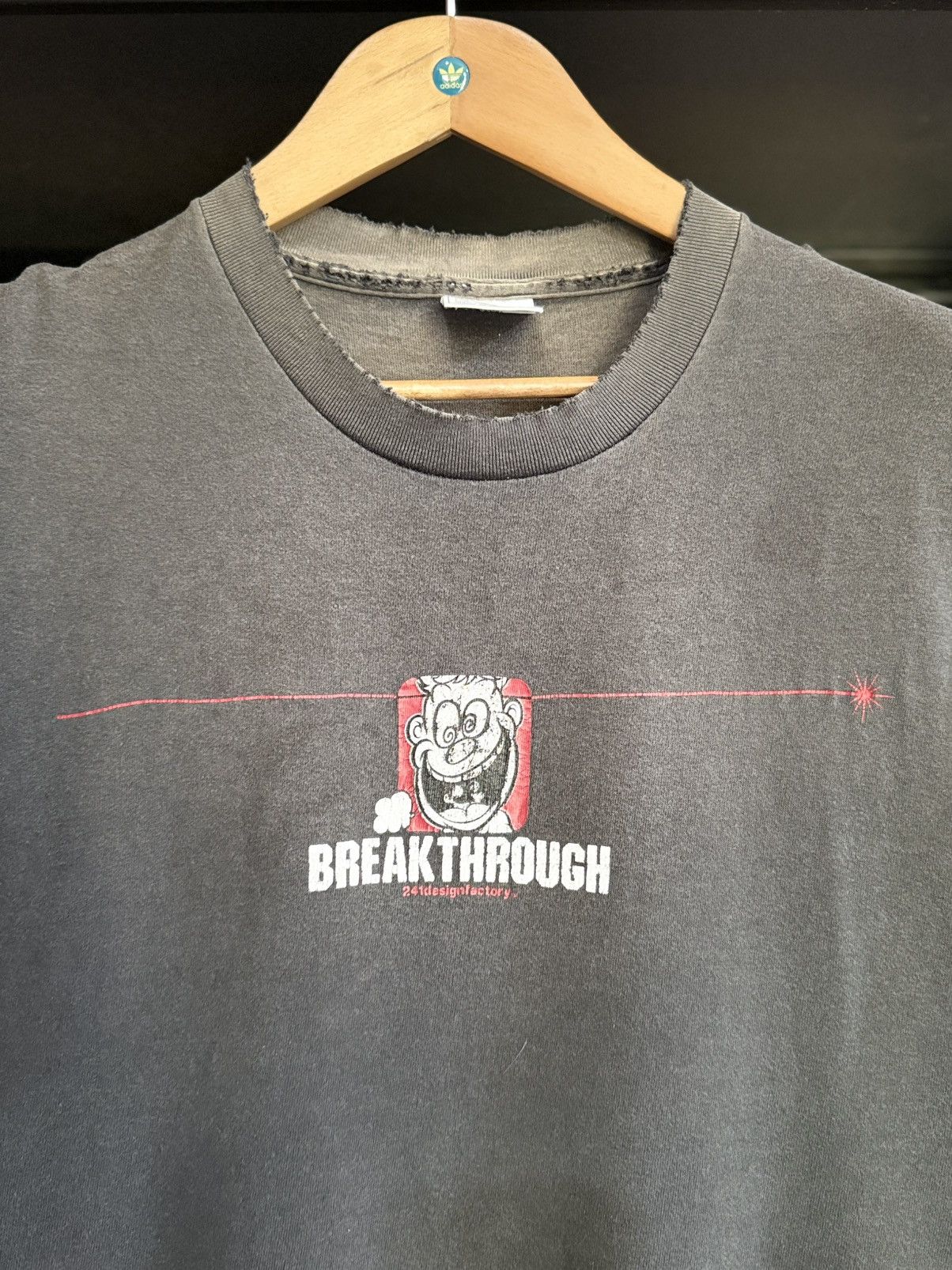 Girl Skateboards Thrashed Vintage 90s BREAKTHROUGH 24 Think Design Factory Size US L / EU 52-54 / 3 - 2 Thumbnail