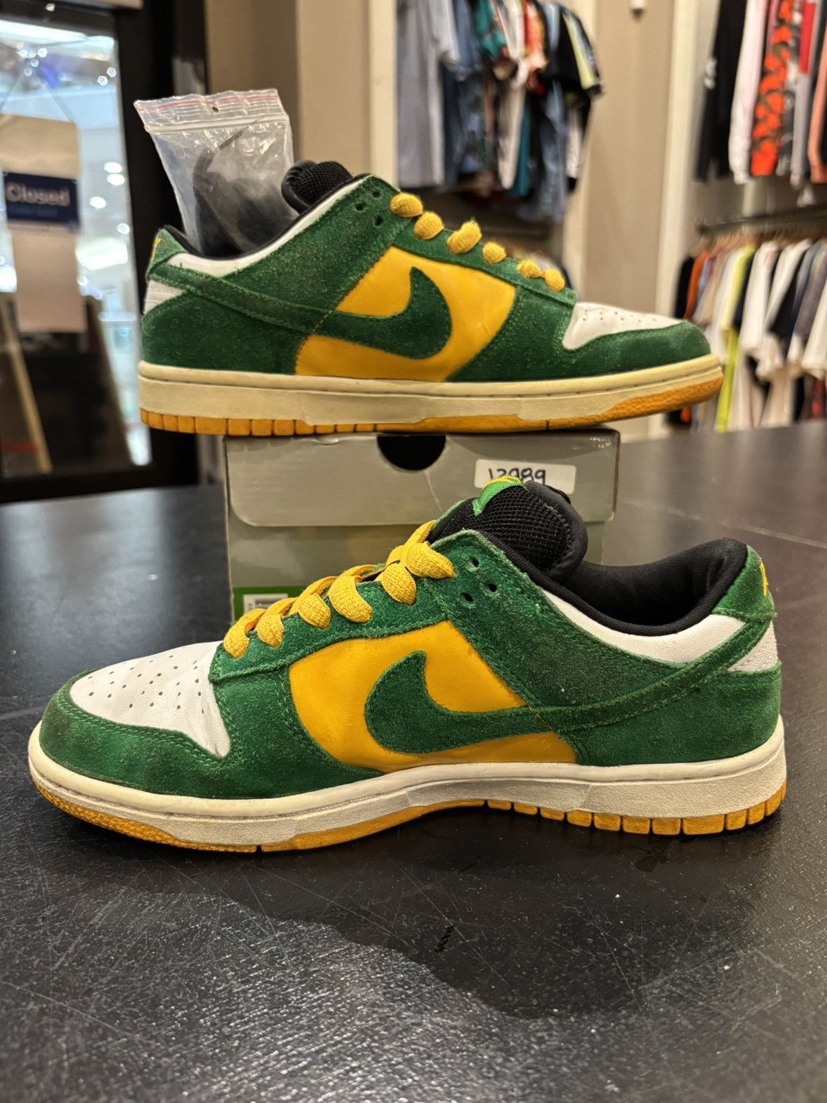 Nike Nike SB Dunk Low ‘Bucks’ Size US 6.5 / EU 39-40 - 5 Thumbnail
