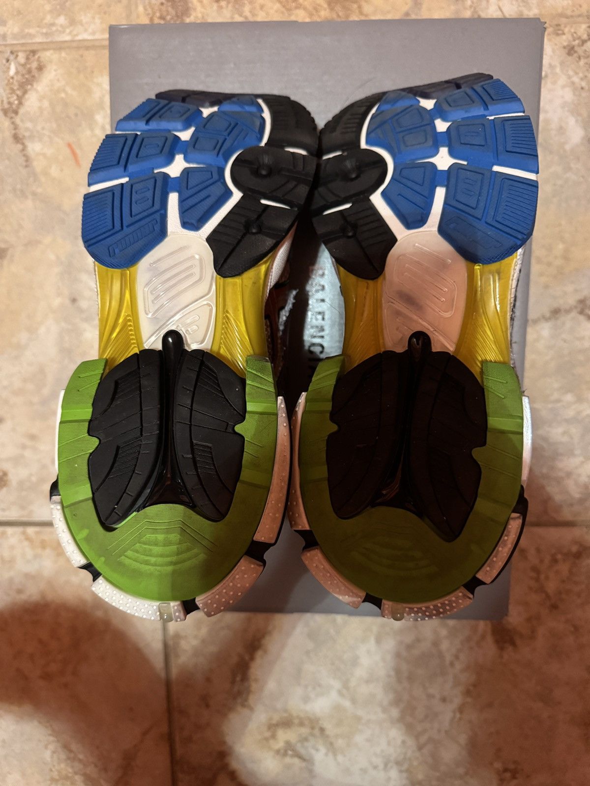 Balenciaga Balenciaga Runner multicolor Size US 7 / EU 40 - 5 Thumbnail