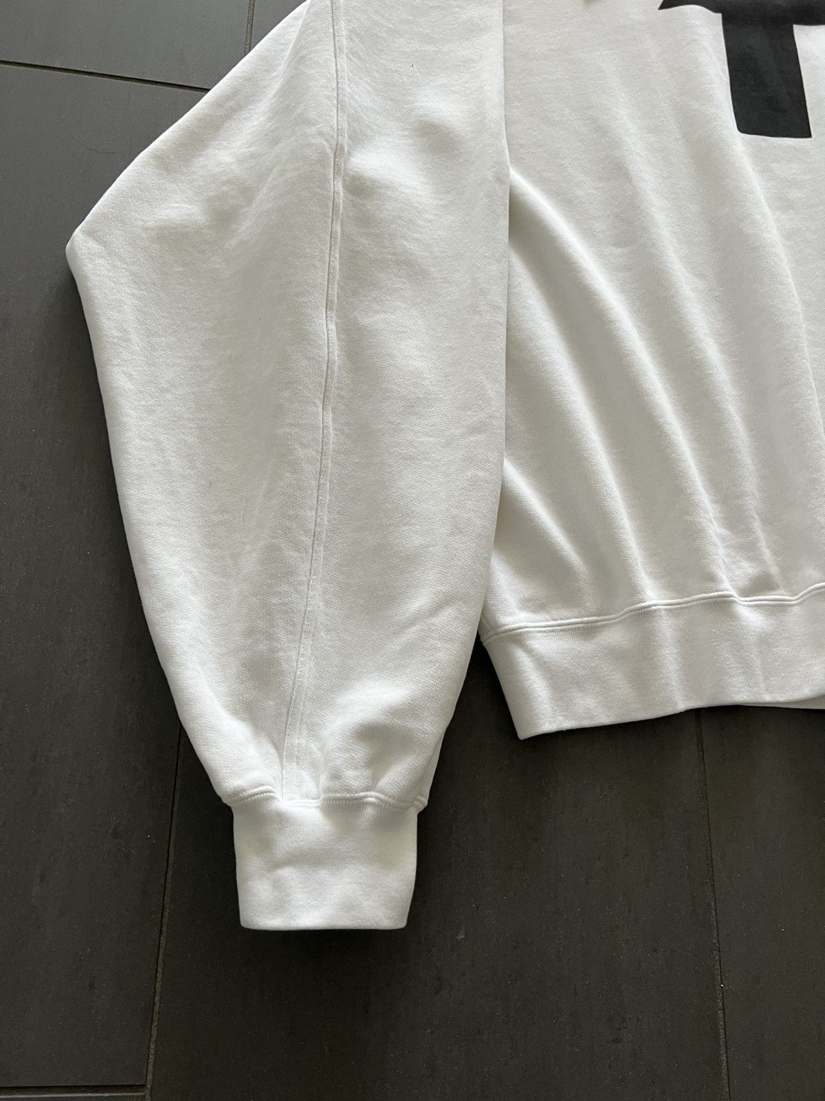 Balenciaga Up Arrow WIFI ! Ultra Oversized Dropped Shoulder Hoodie Size US XL / EU 56 / 4 - 6 Thumbnail