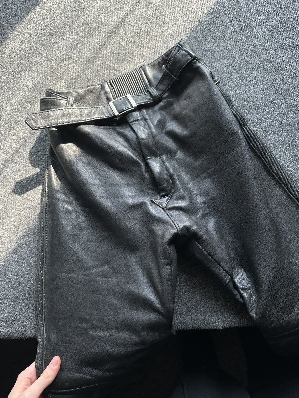 Leather 🚨Vintage leather pants motorcycles Black LUXURY Y2K Size 25" / US 0 / IT 36 - 6 Thumbnail