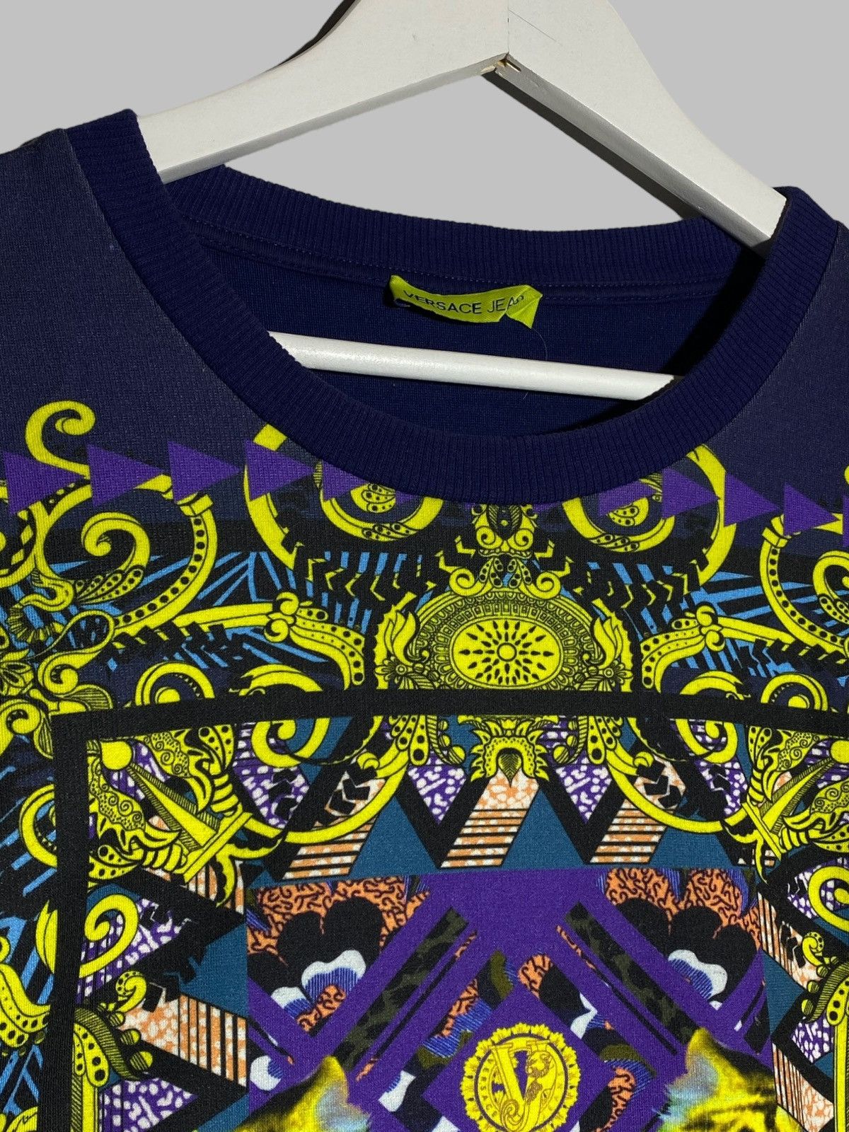Versace 🔥 VERSACE TIGER PRINT RARE LUXE SWEATER BAROQUE ART Size US S / EU 44-46 / 1 - 4 Thumbnail