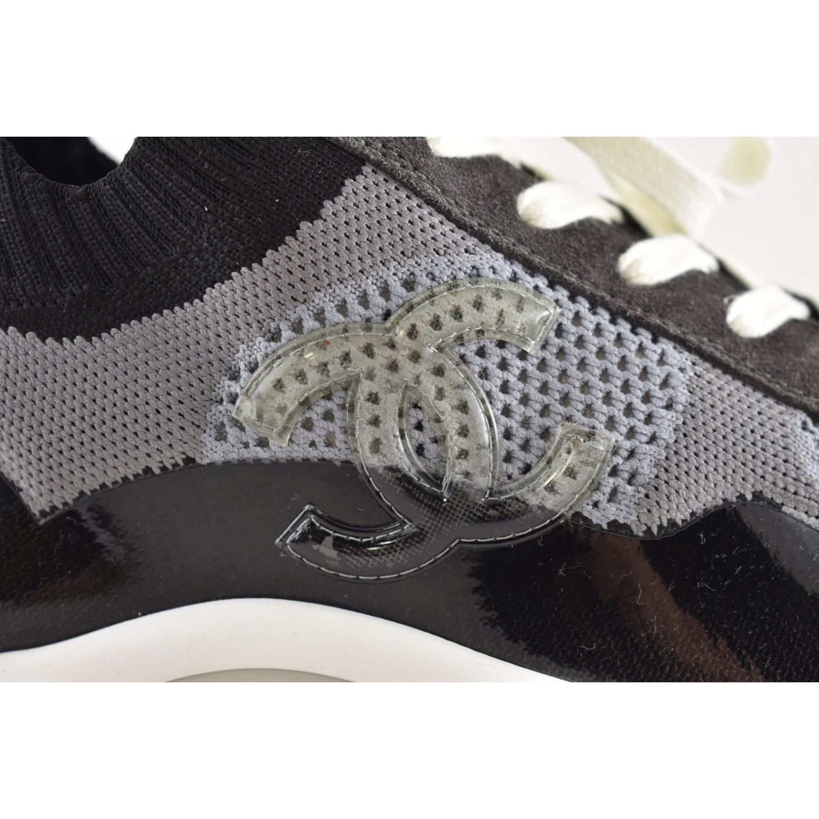 Chanel Chanel 22C Men Black White Grey Knit Clear CC Logo Low Size US 11 / EU 44 - 3 Thumbnail