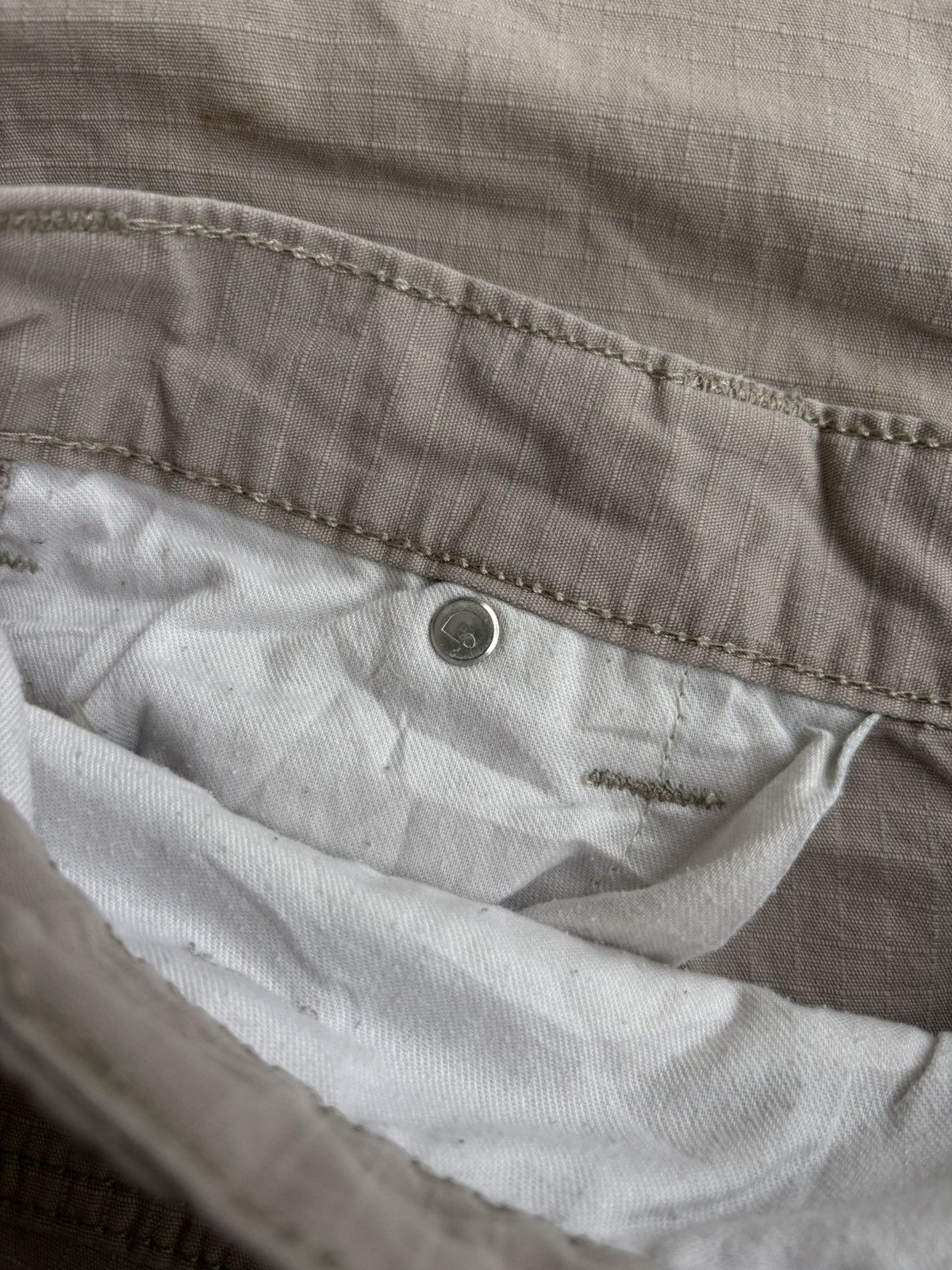 Carhartt carhartt cellpo ristop size 33 relaxed fit Size US 33 - 8 Thumbnail