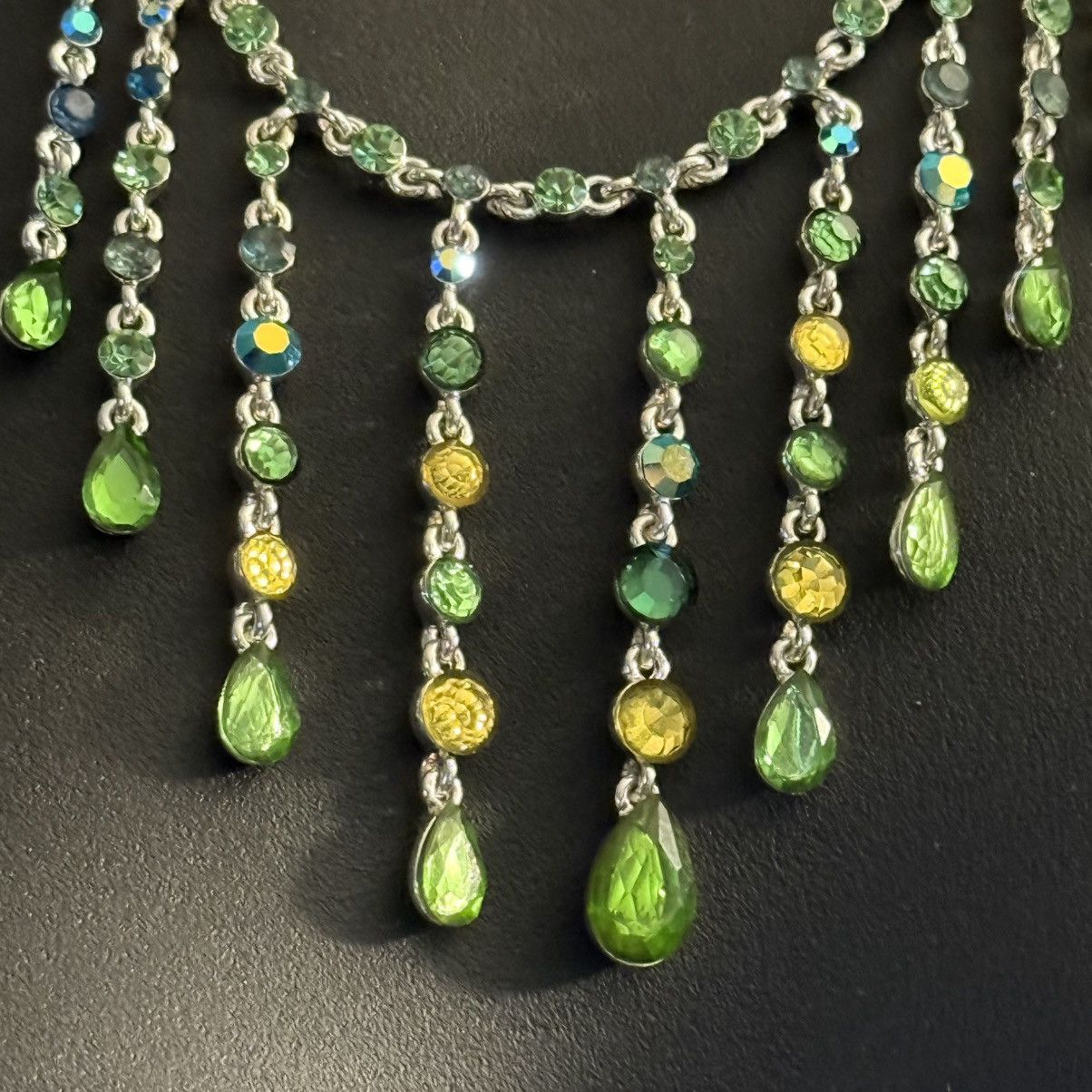 Other Silver tone multicolor rhinestone fringe necklace/earrings Size ONE SIZE - 2 Thumbnail
