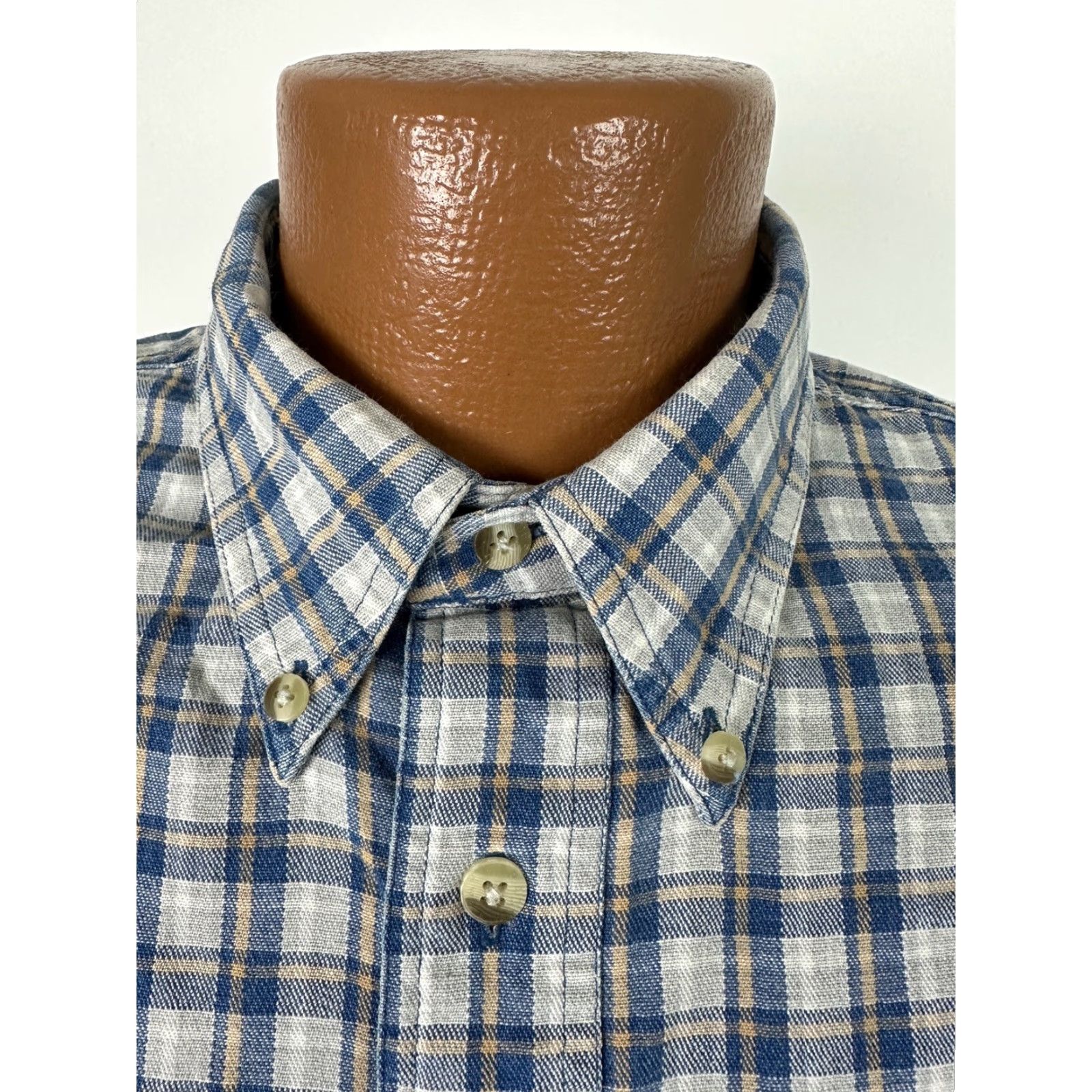 Vintage VINTAGE Trader Bay Oxford Shirt Men Large Gray Blue Plaid Button-Up Heavy Cotton Casual Size US L / EU 52-54 / 3 - 5 Thumbnail