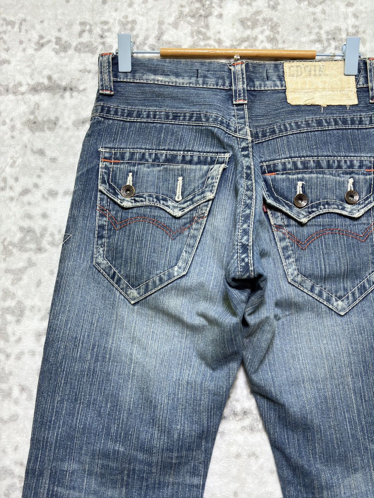 Edwin Vintage Edwin 401XV Muddy Wash Flared Distressed Jeans Size US 29 - 9 Thumbnail