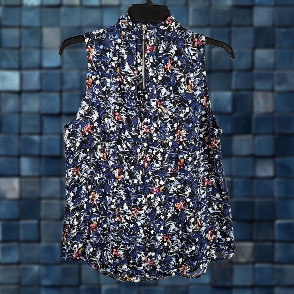 White House Black Market White House Black Market Blouse Shirt Women Floral Sleeveless High Neck Zipper 1/4 Size 6 Black Size M / US 6-8 / IT 42-44 - 1 Thumbnail