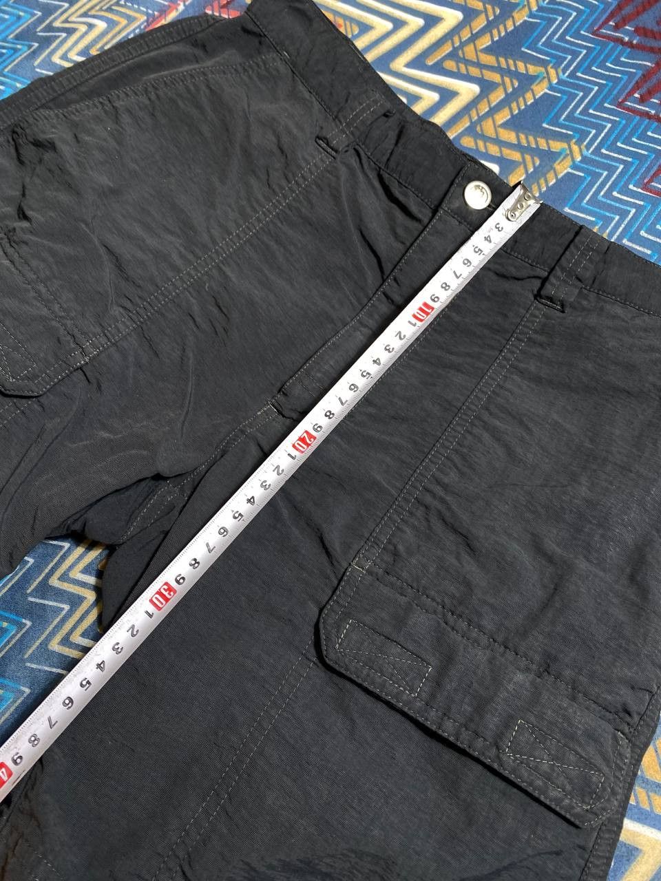 The North Face × Vintage Vintage Y2K The North Face Embroidered Logo Cargo Shorts Size US 30 / EU 46 - 12 Thumbnail