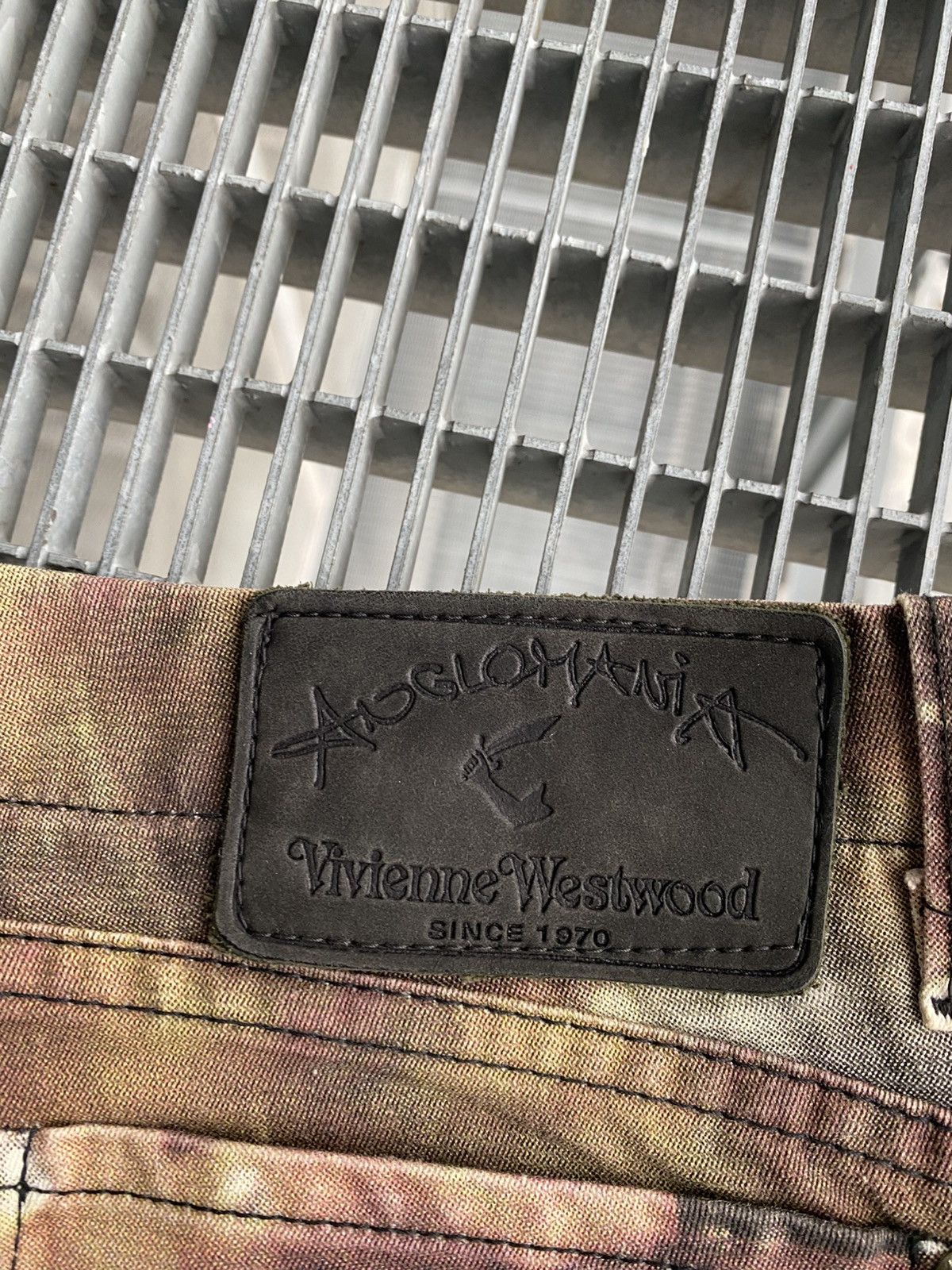 Vivienne Westwood Vintage 1998 Vivienne Westwood Overprinted Pants Size 29" - 13 Thumbnail