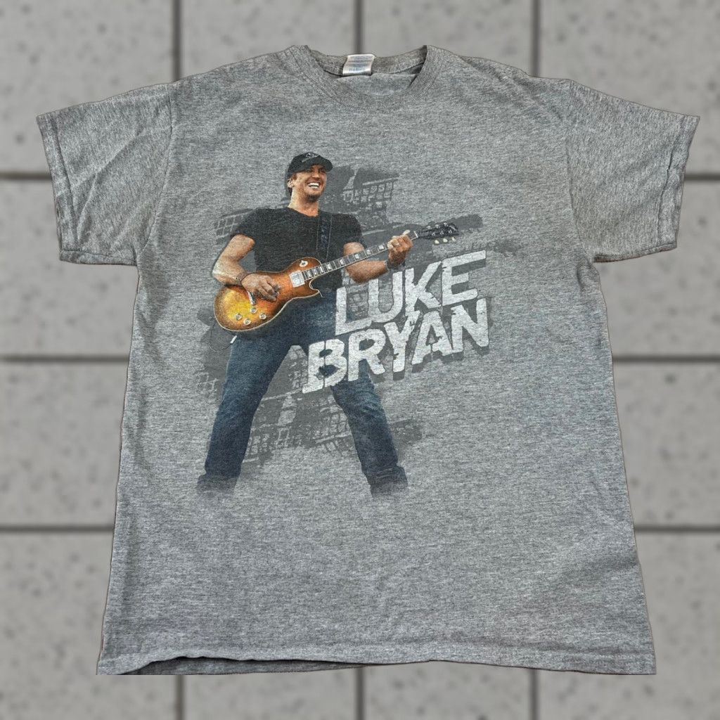 Gildan Luke Bryan Tour T Shirt Mens T-Shirt Gray Medium Music 90s Concert Gildan M Size US M / EU 48-50 / 2 - 1 Thumbnail