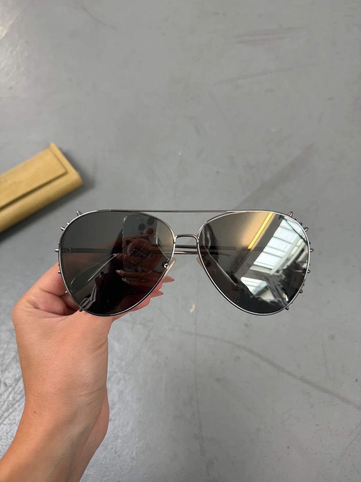 Alexander McQueen Alexander McQueen Pilot Sunglasses Size ONE SIZE - 1 Thumbnail