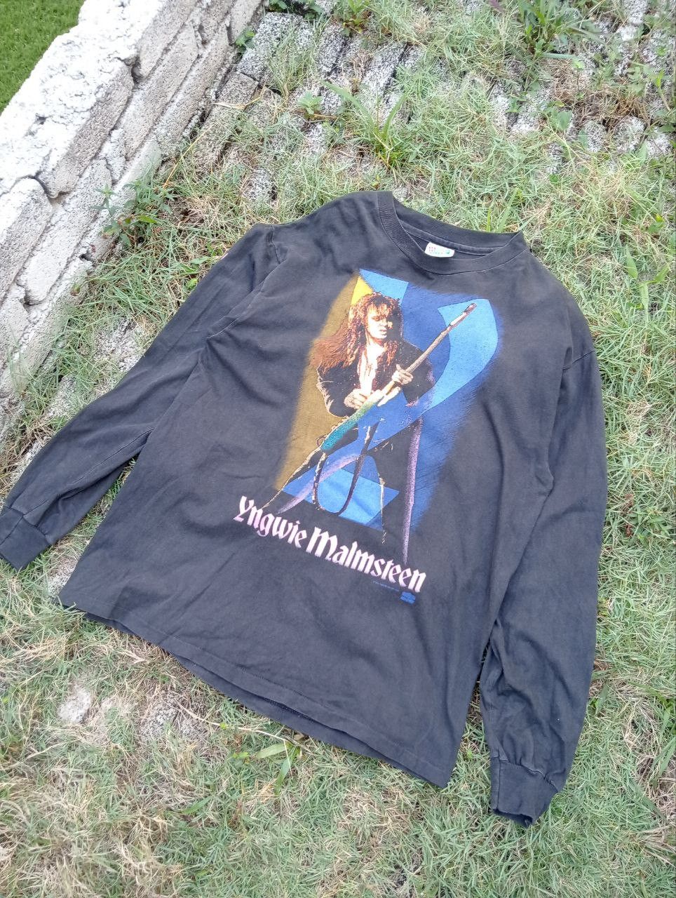 Band Tees Vintage 90s Yngwie Malmsteen The Seventh Sign Tees Size US L / EU 52-54 / 3 - 2 Thumbnail