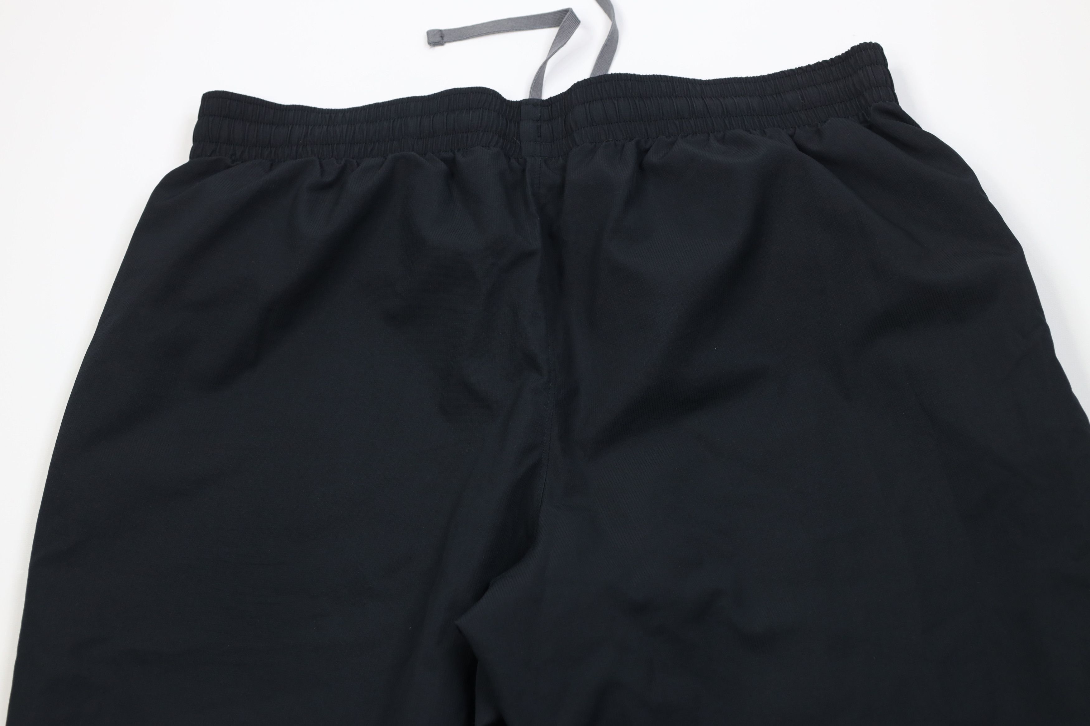 Under Armour Under Armour Fit Lined Wide Leg Windbreaker Pants Black Size US 40 / EU 56 - 12 Thumbnail