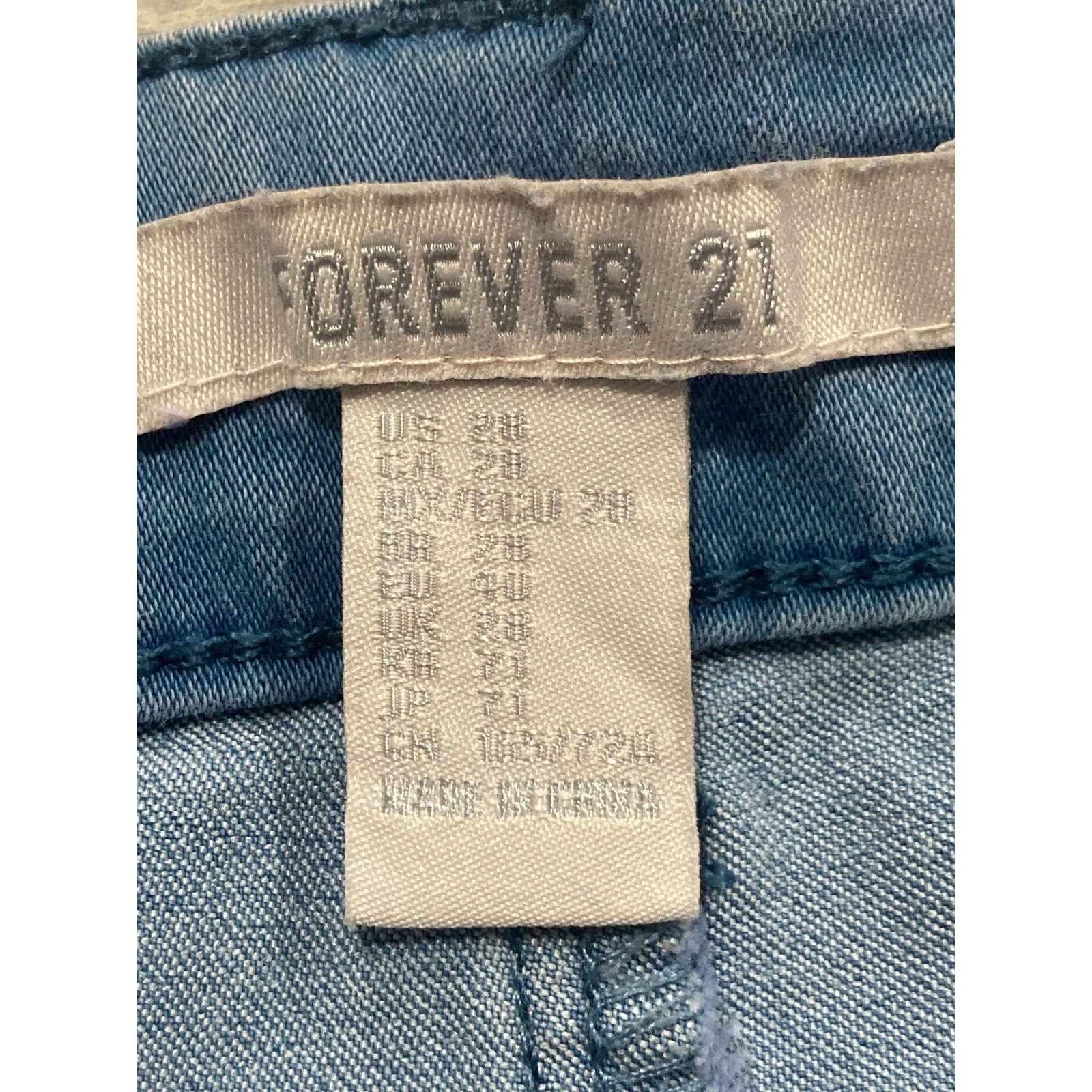 Forever 21 Forever 21 Women's Blue Straight Leg Jeans Size 30 Classic Size 28" / US 6 / IT 42 - 5 Thumbnail