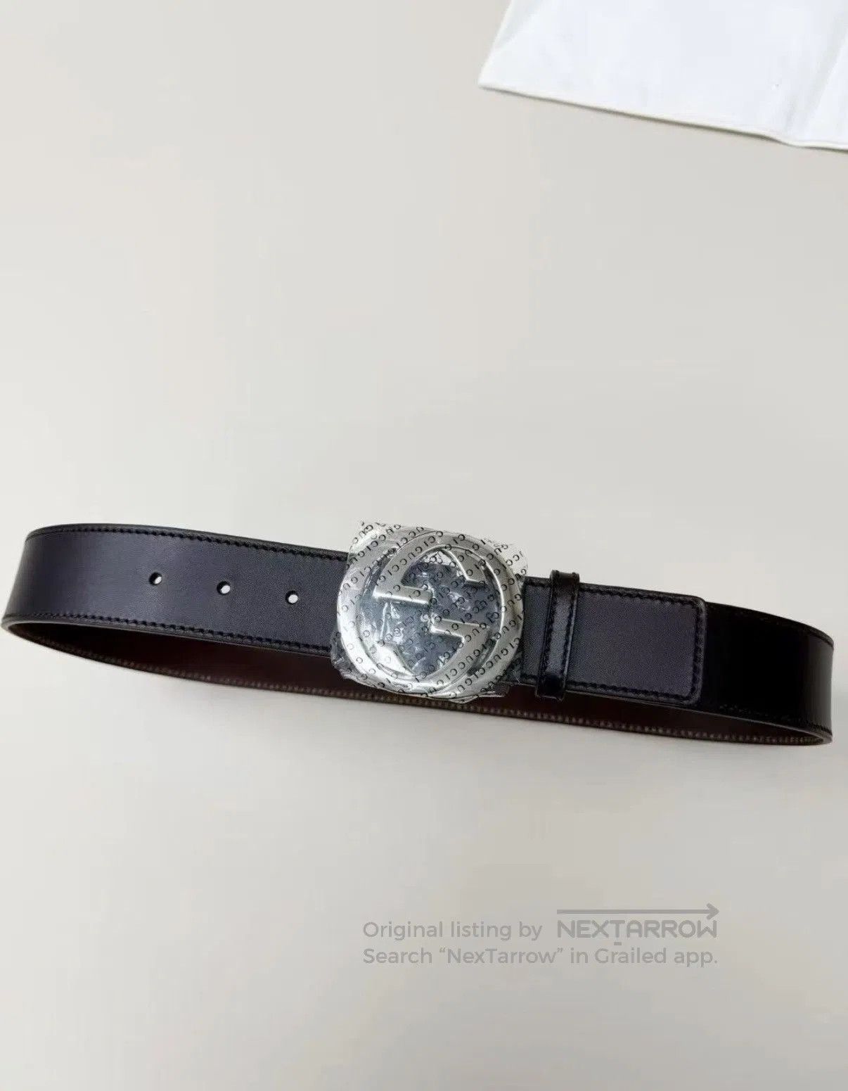 Gucci Black Leather Belt with Silver Buckle. Size ONE SIZE - 1 Thumbnail