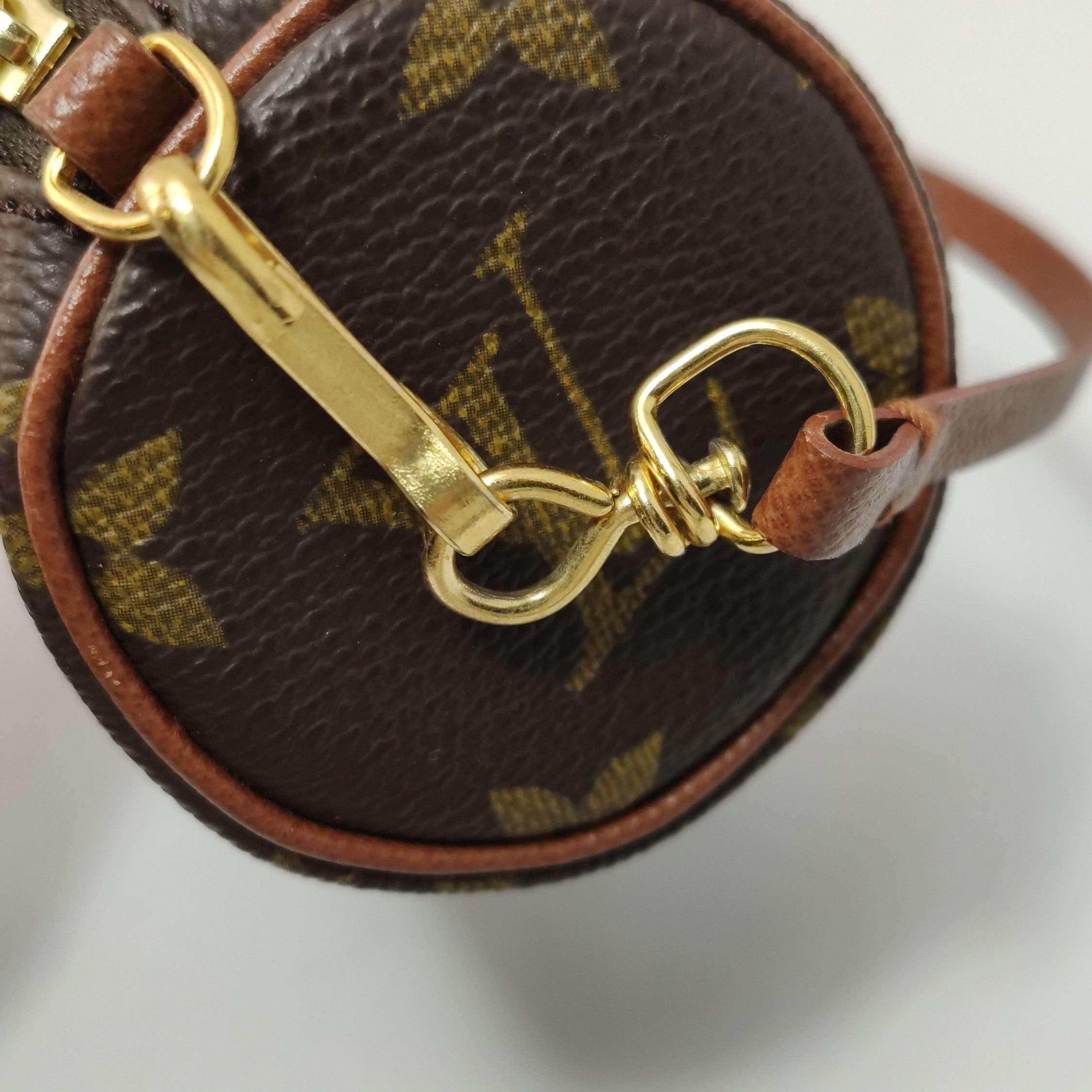Louis Vuitton Louis Vuitton (LV) Papillon Mini Cowhide Monogram Printed D Size ONE SIZE - 5 Thumbnail