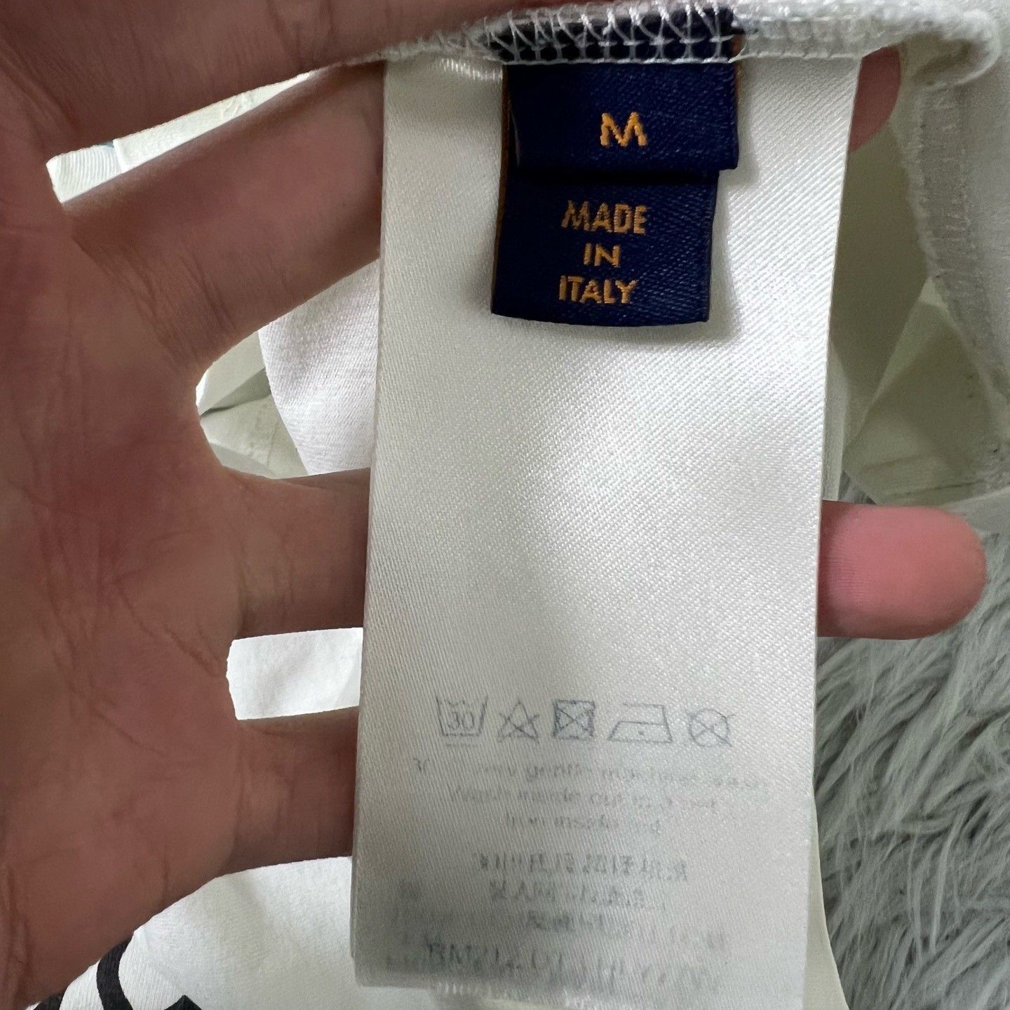 Louis Vuitton Louis Vuitton Short-Sleeve T-Shirt Size US M / EU 48-50 / 2 - 4 Thumbnail