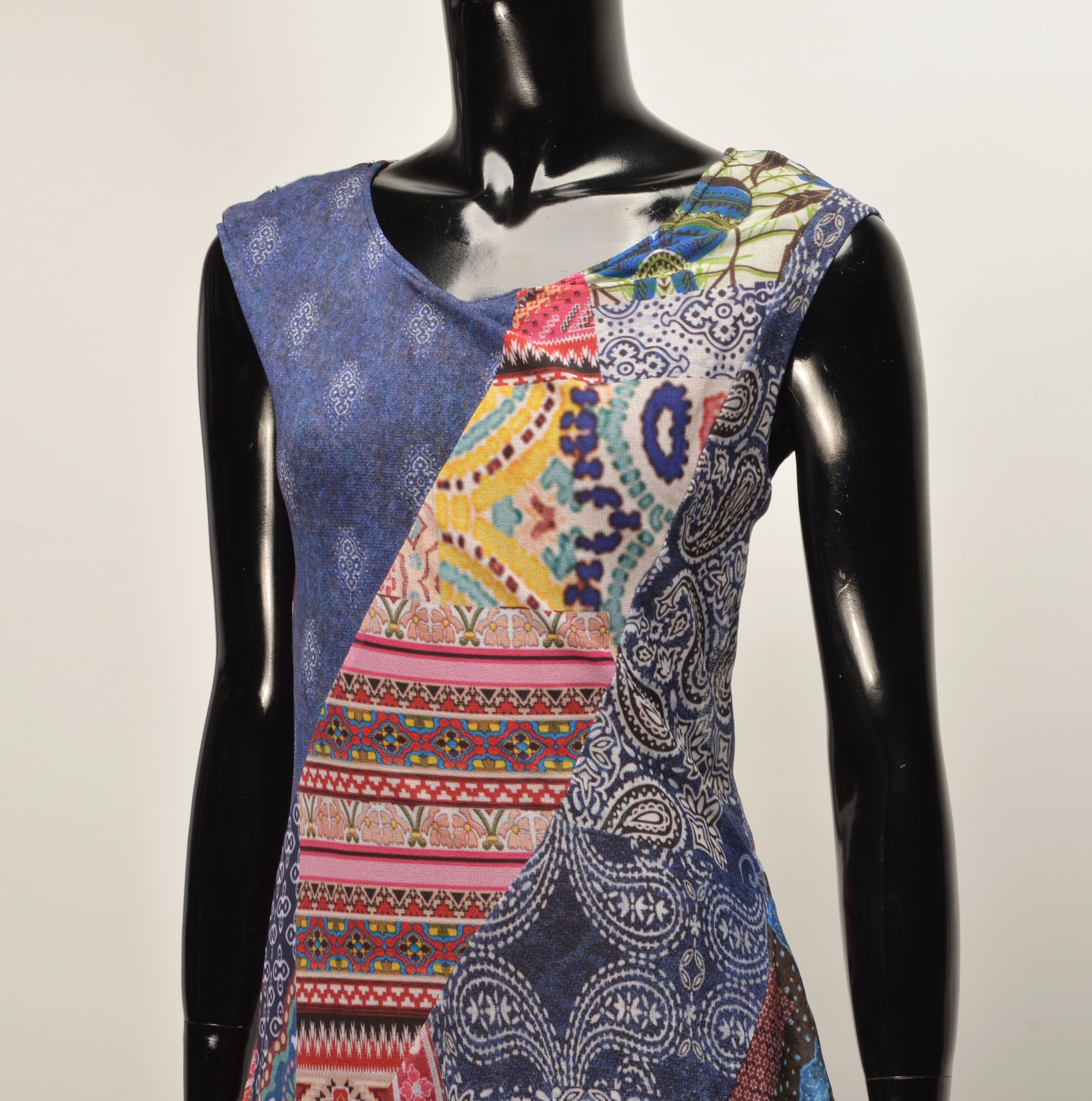 Desigual Vintage Desigual Y2K Boho Fairy Patchwork Mesh Dress Size XS / US 0-2 / IT 36-38 - 2 Thumbnail
