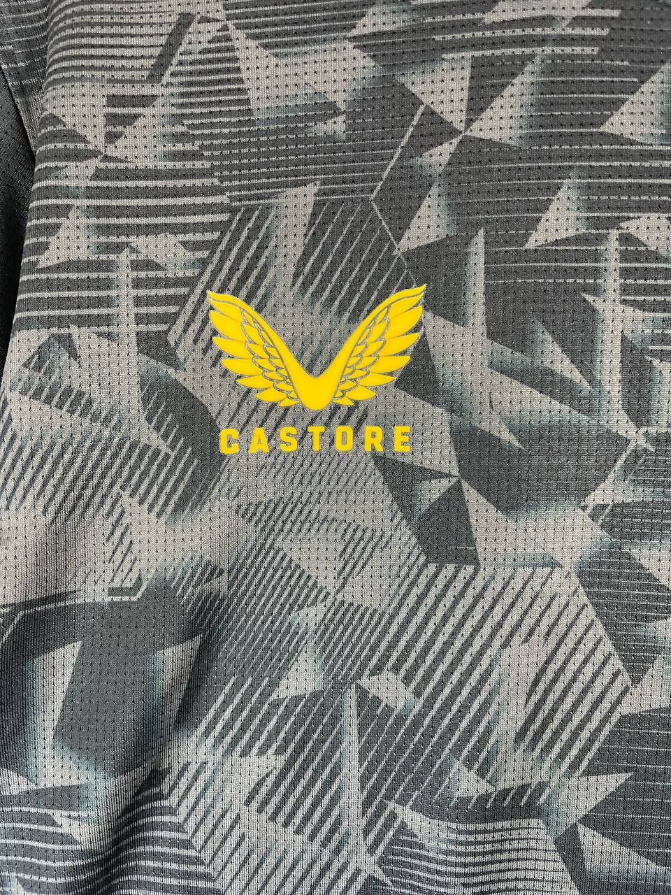 Castore Wolverhampton Wanderers 2022-23 Training Shirt Castore Sz M Size US M / EU 48-50 / 2 - 3 Thumbnail
