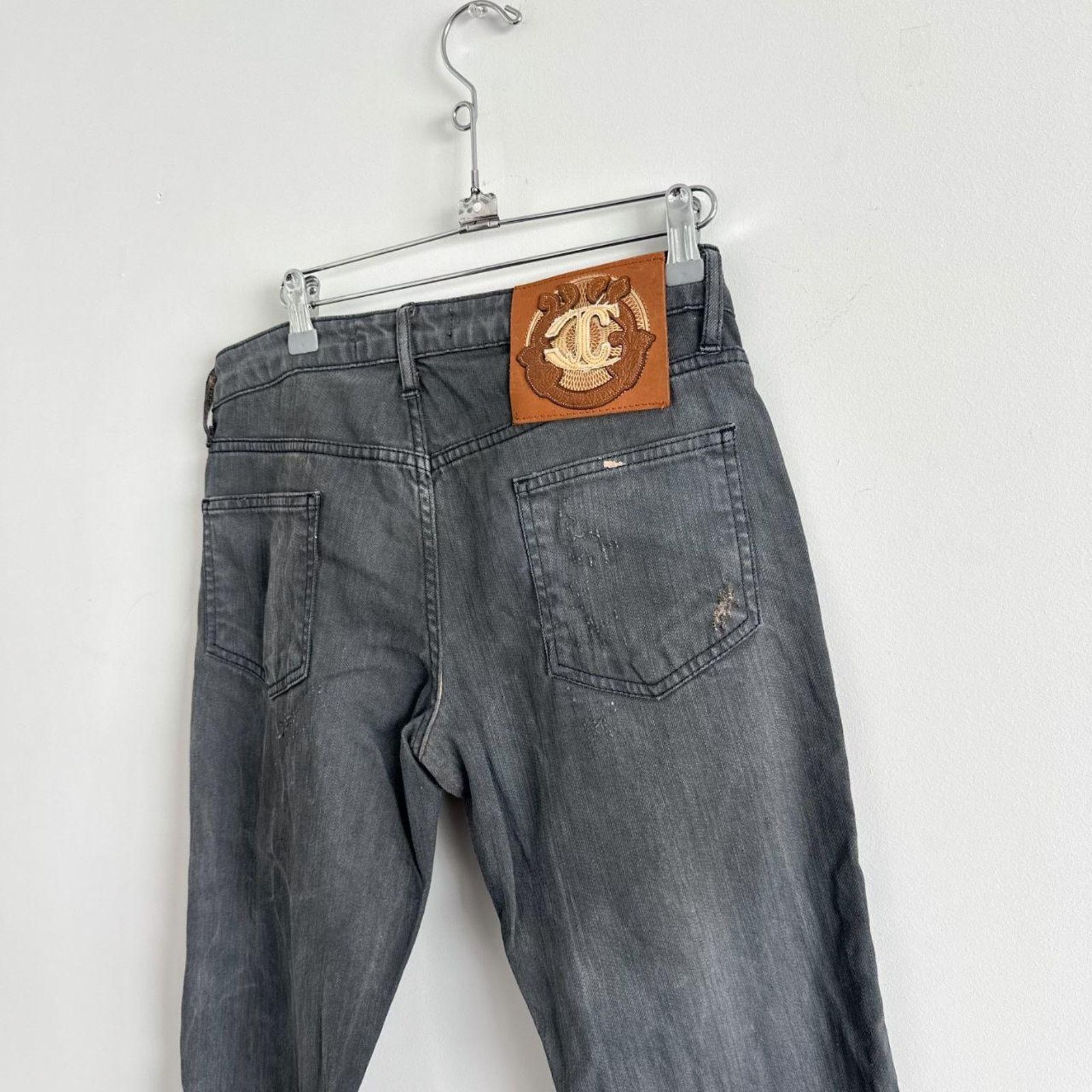 Just Cavalli Vintage Just Cavalli Distressed Jeans in Faded Grey - Unisex Size US 30 / EU 46 - 7 Thumbnail