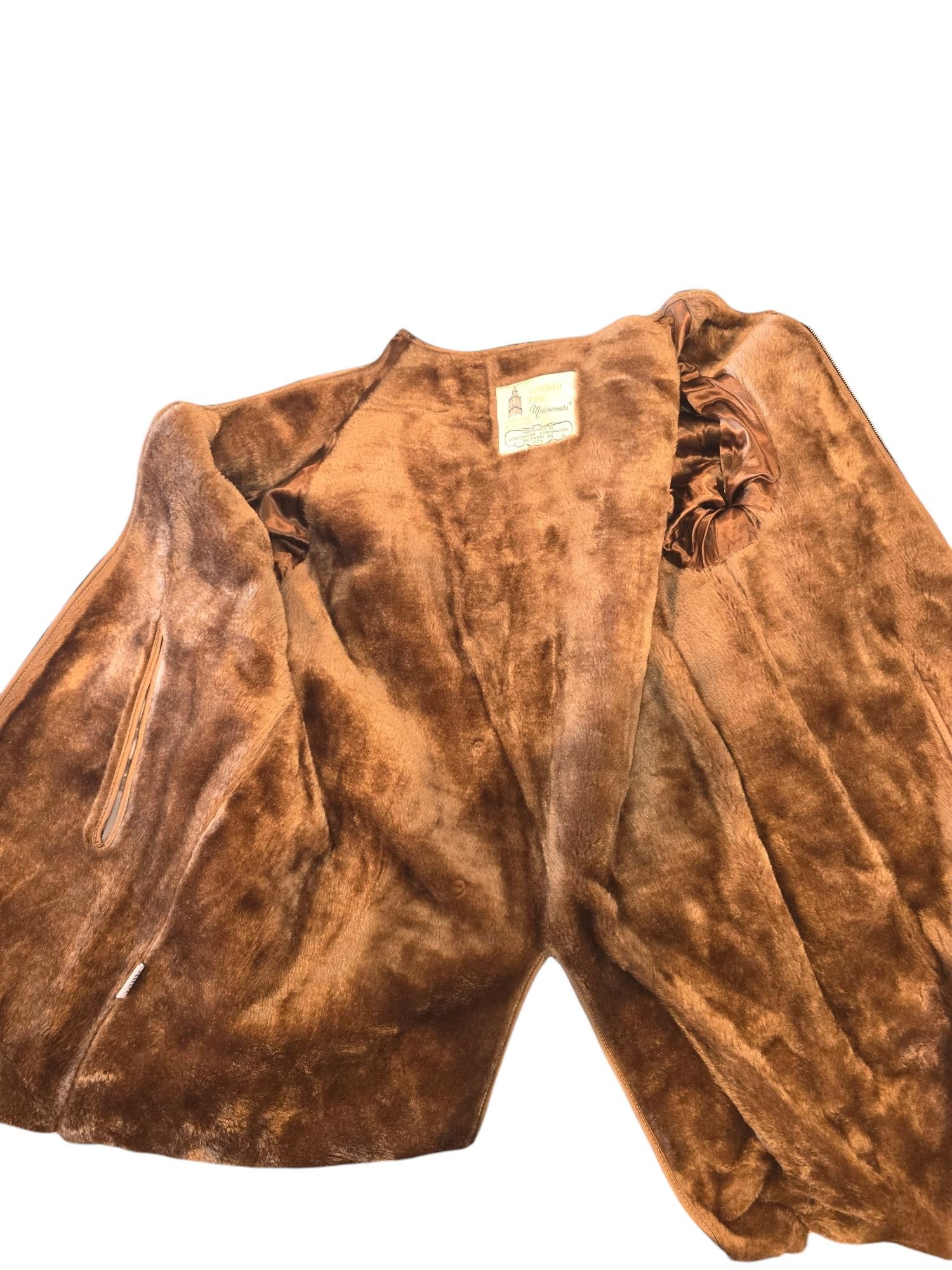 London Fog London Fog Maincoat Vintage Brown Overcoat Soft Velvet Size M / US 6-8 / IT 42-44 - 3 Thumbnail