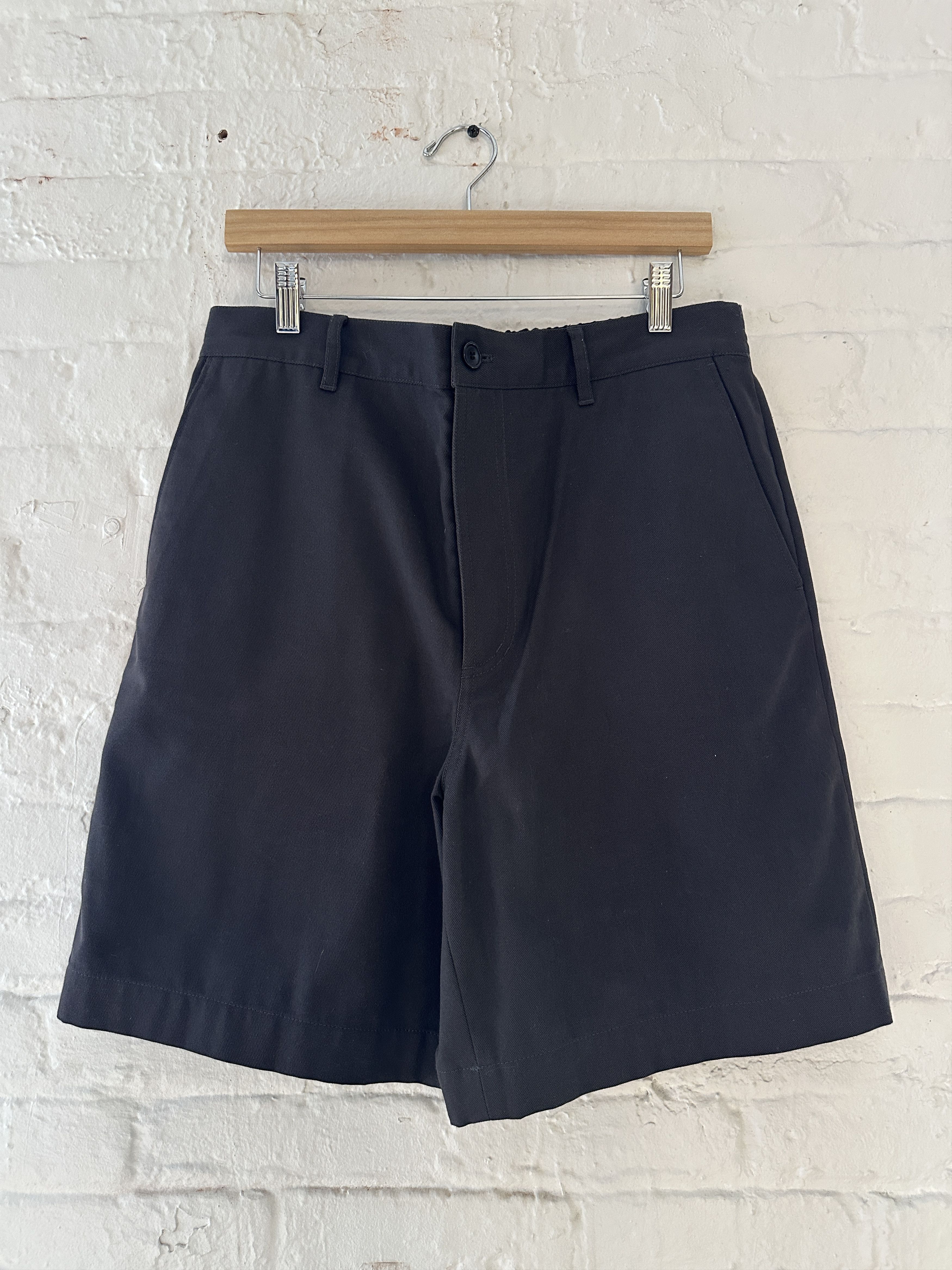 Acne Studios Acne Studios Wide Leg Shorts Size US 32 / EU 48 - 1 Thumbnail