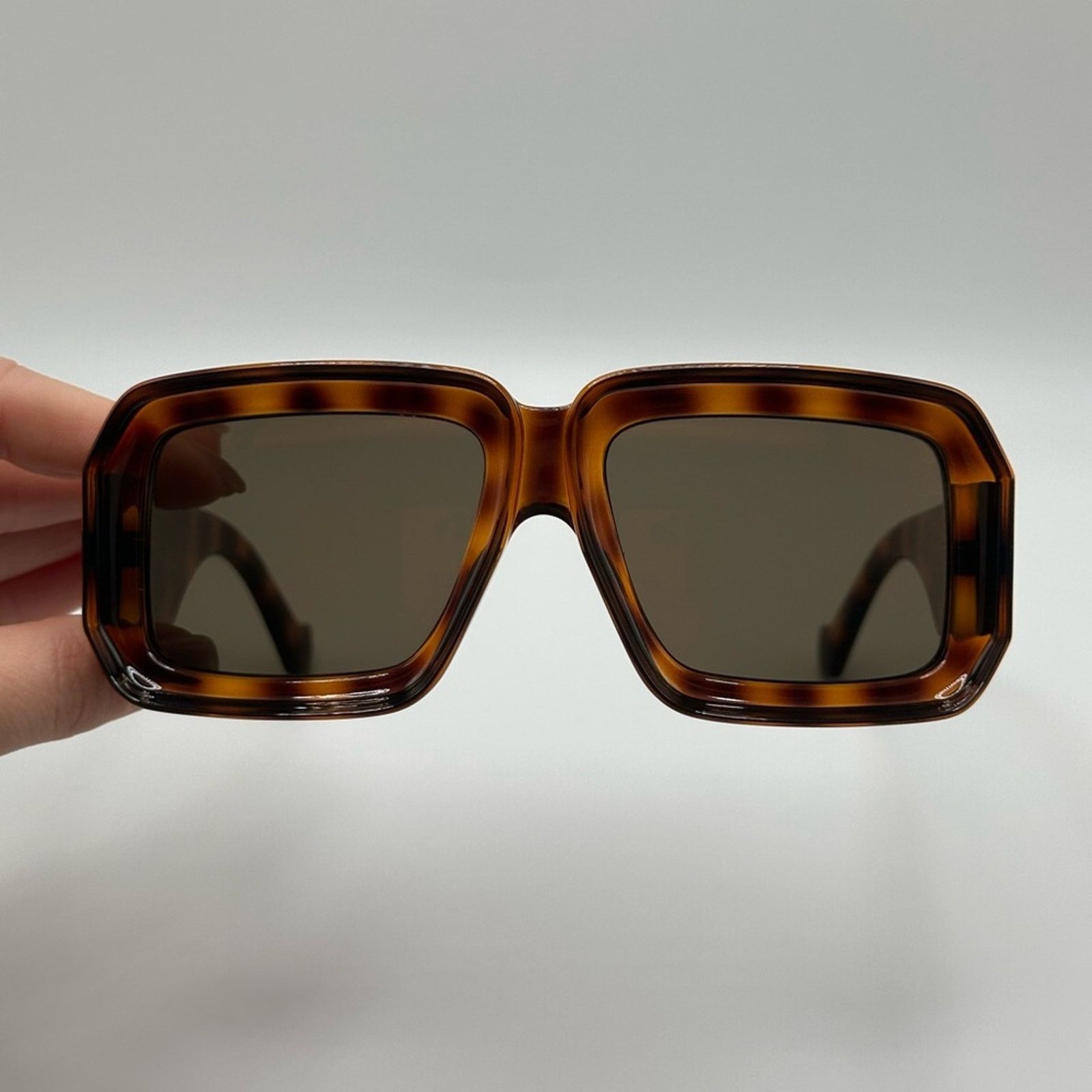 Loewe NEW LOEWE LW40064U 5652G Shiny Dark Havana Brown Women Size ONE SIZE - 3 Thumbnail