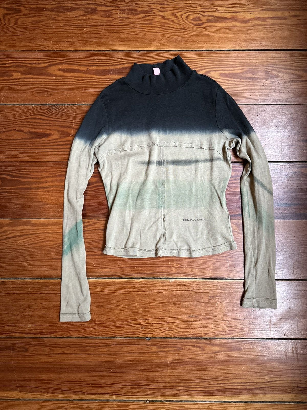Eckhaus Latta Eckhaus Latta Lapped Baby Tee Size XS / US 0-2 / IT 36-38 - 1 Thumbnail