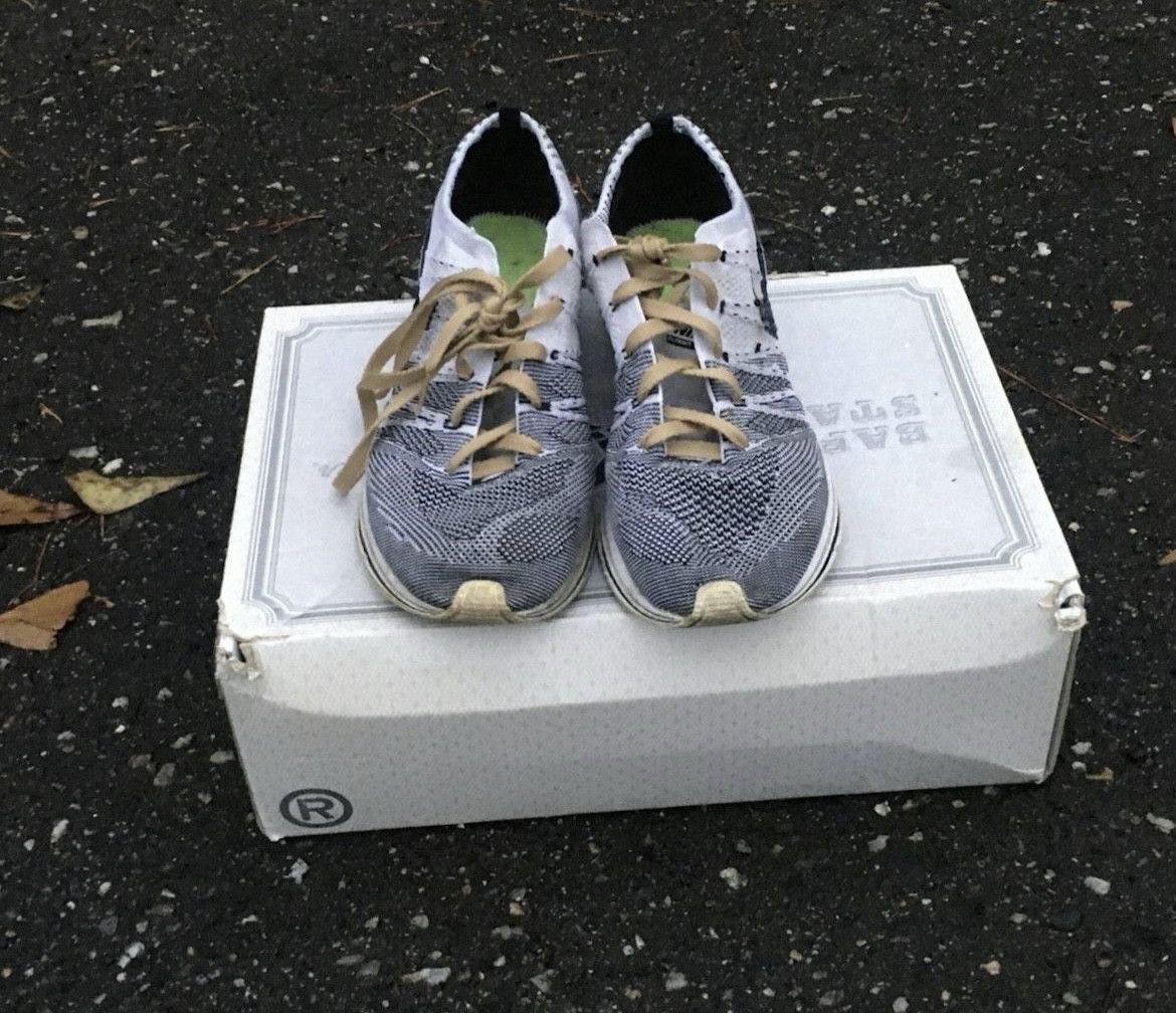 Nike Nike Flyknit Trainers Yeknits Size US 11.5 / EU 44-45 - 4 Thumbnail