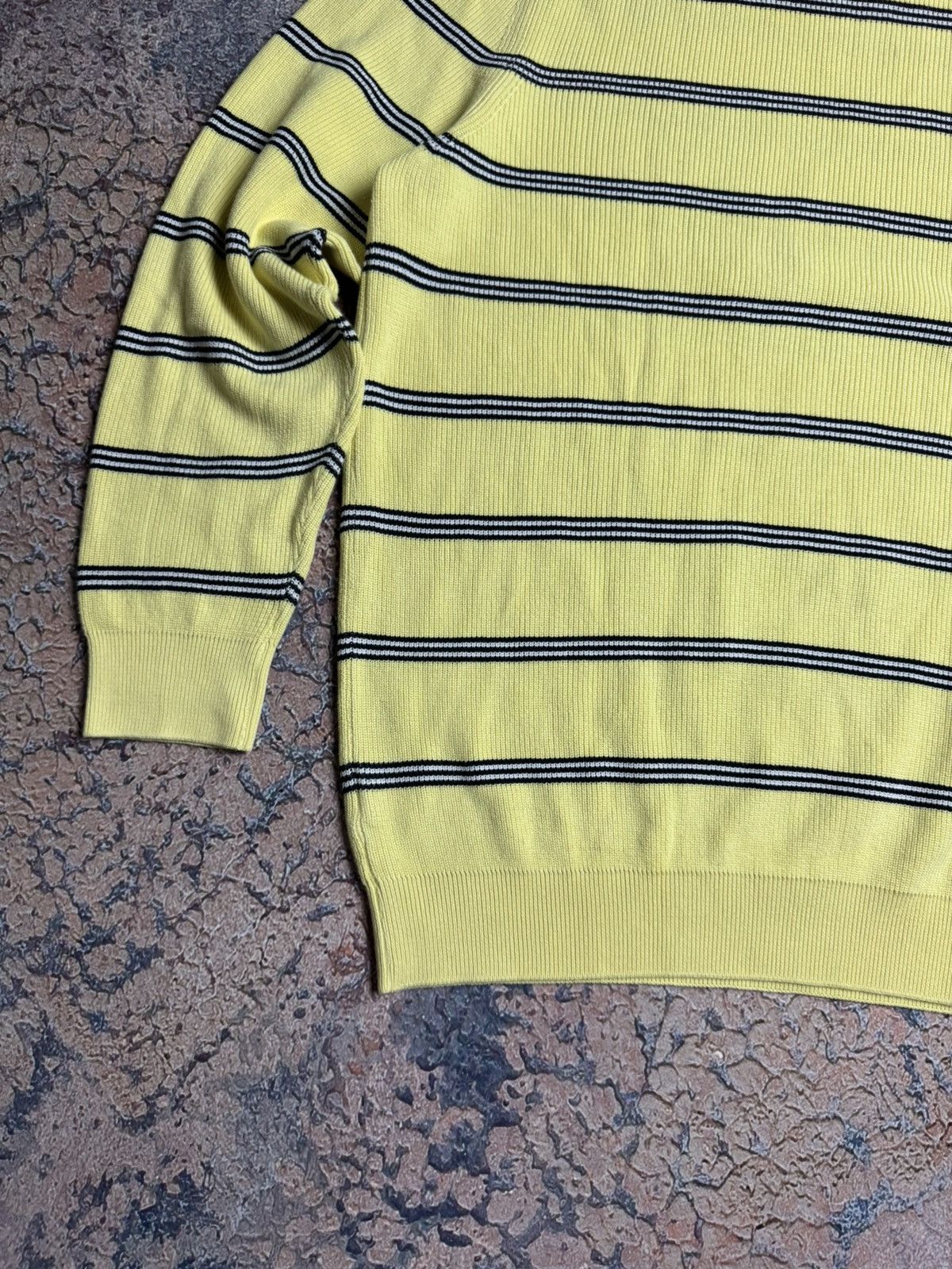 Lacoste Vintage Lacoste Sweater Knit Formal Jumper Yellow Size US XL / EU 56 / 4 - 9 Thumbnail