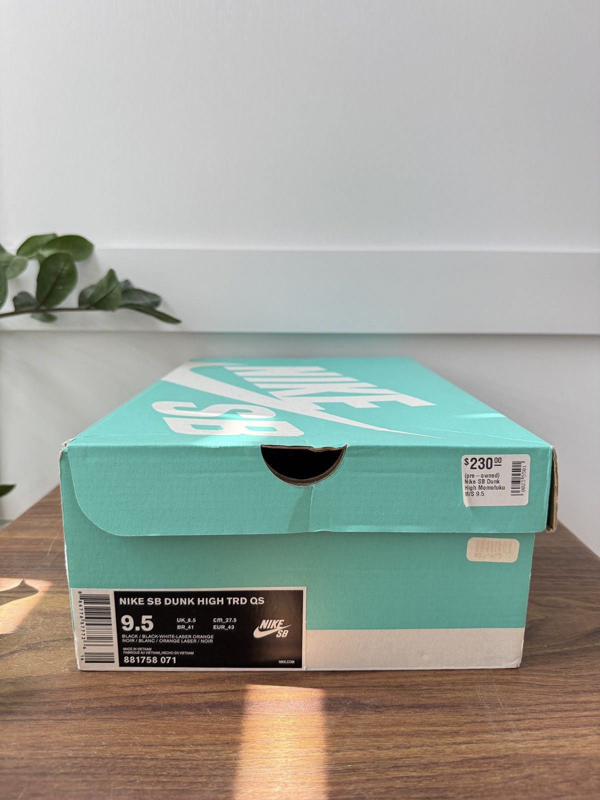 Nike SB Nike SB Dunk High Momofuku Size US 9.5 / EU 42-43 - 12 Thumbnail
