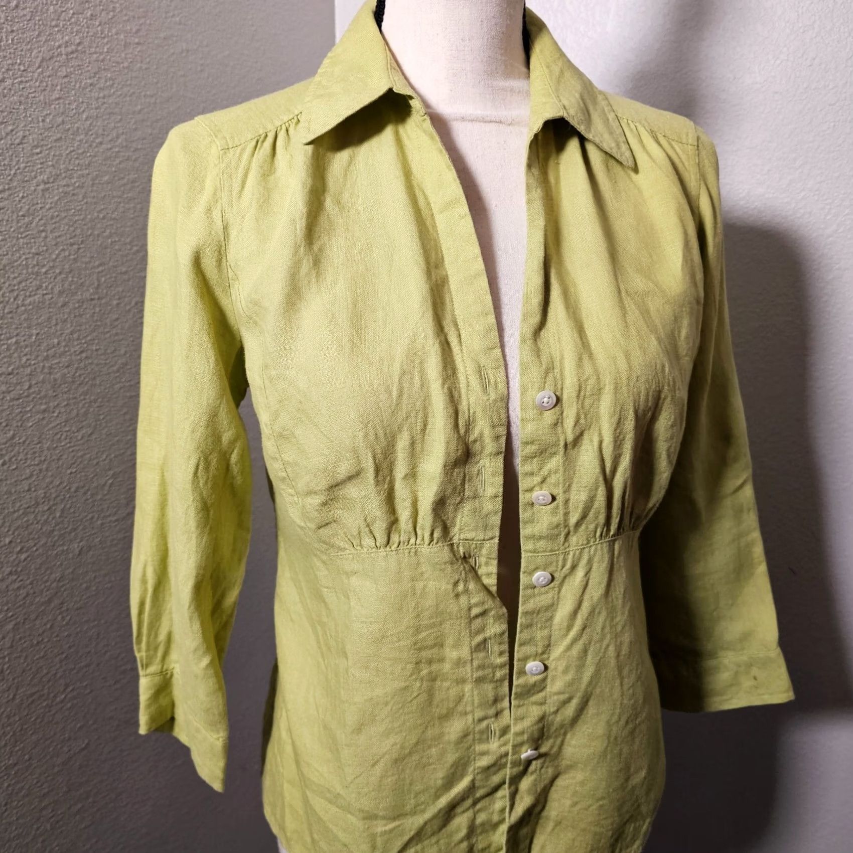 Talbots VINTAGE Talbots Shirt Petites PURE IRISH LINEN Light Green Button Up 6P Top Blouse Size M / US 6-8 / IT 42-44 - 5 Thumbnail