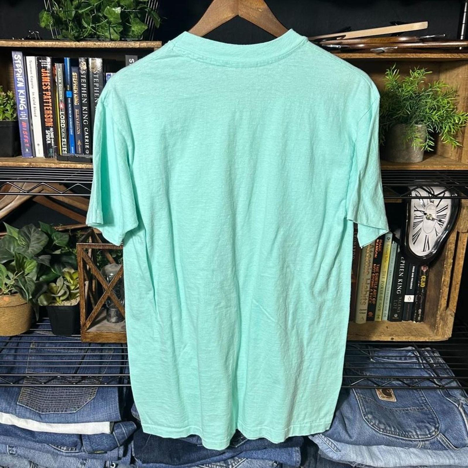 Fruit Of The Loom Vintage 90s Single Stitch St. Augustine Goldfish Tee Shirt Size US L / EU 52-54 / 3 - 2 Thumbnail