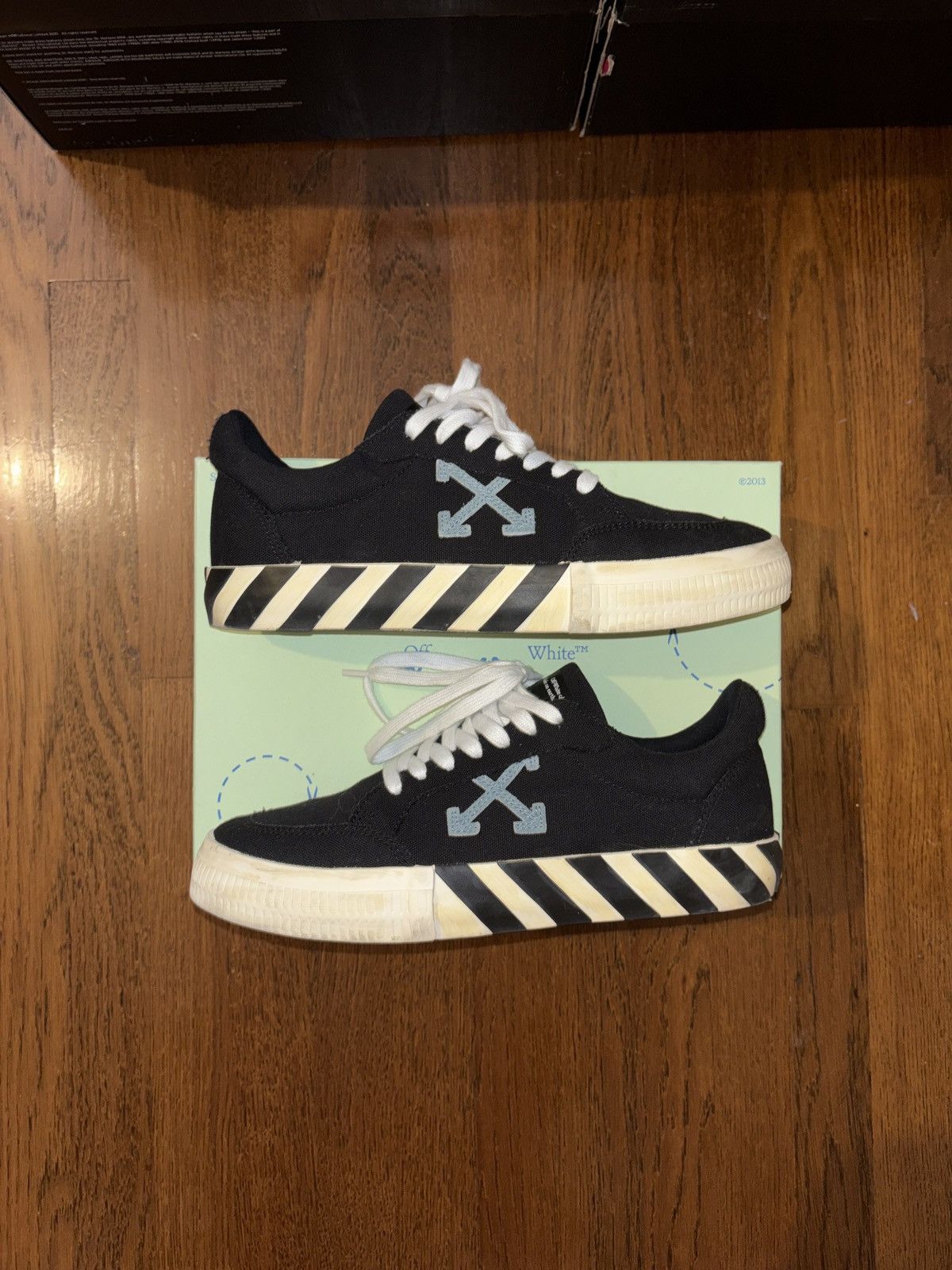 Off-White OFF-WHITE 'Canvas Low Vulcanized Sneakers' Size US 10 / IT 40 - 2 Thumbnail