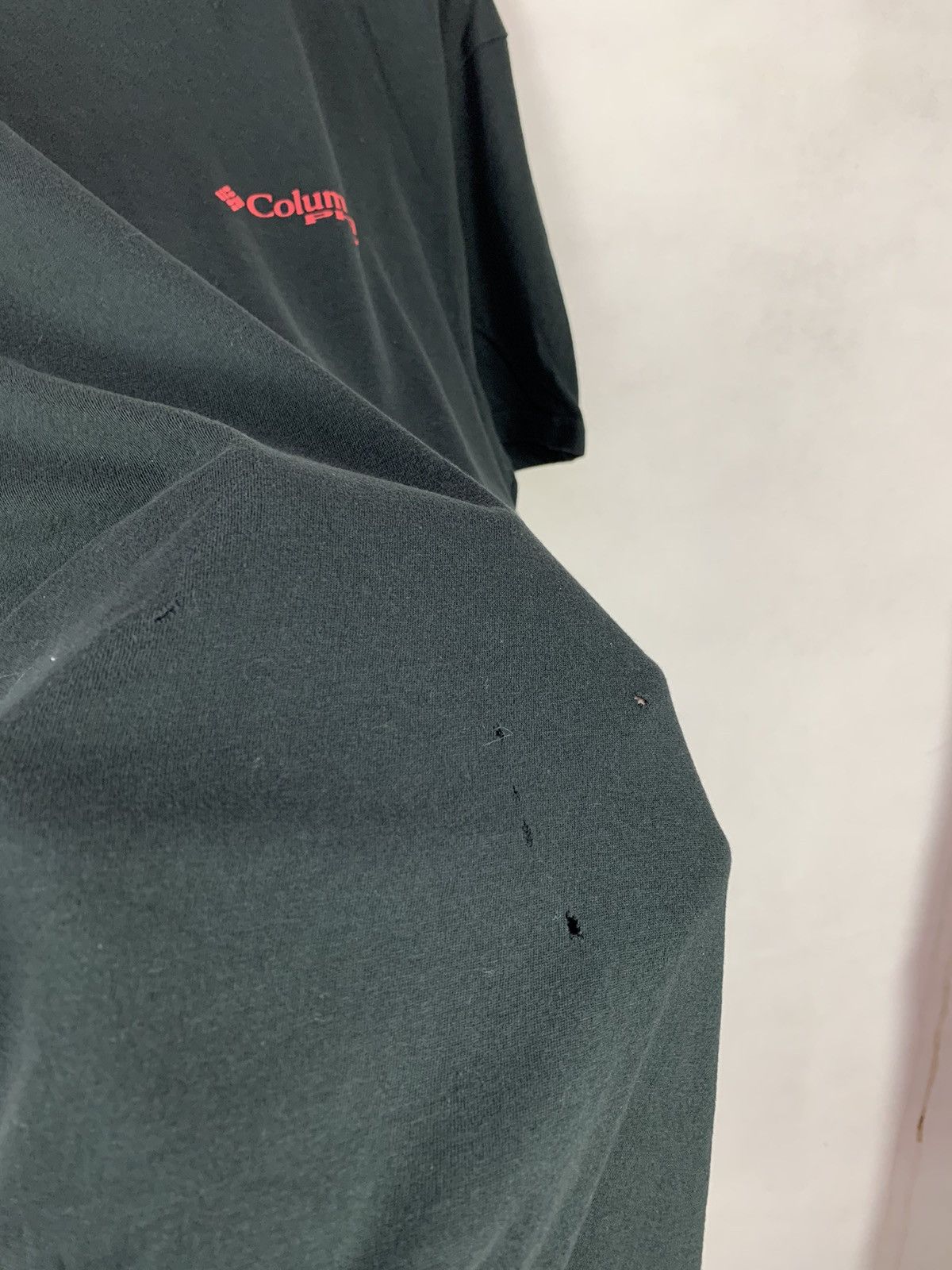 Columbia Steals! Columbia Performance Hiking Gear Big Logo Tee Size US L / EU 52-54 / 3 - 5 Thumbnail