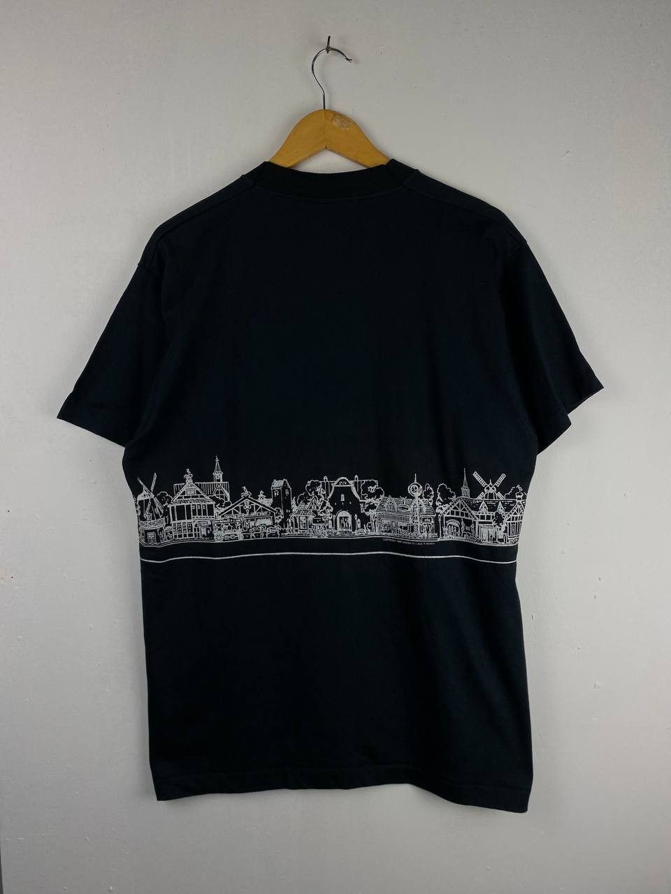 Vintage vintage solvang california art tee very nice design Size US XL / EU 56 / 4 - 8 Thumbnail