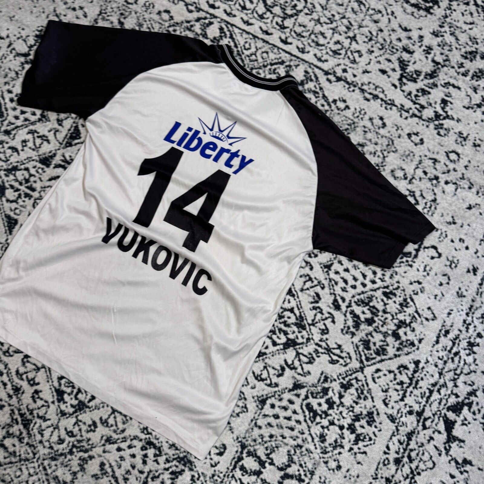 Vintage Vintage Unisex White Black Polyester Jersey T-Shirt Size L Size US L / EU 52-54 / 3 - 8 Thumbnail